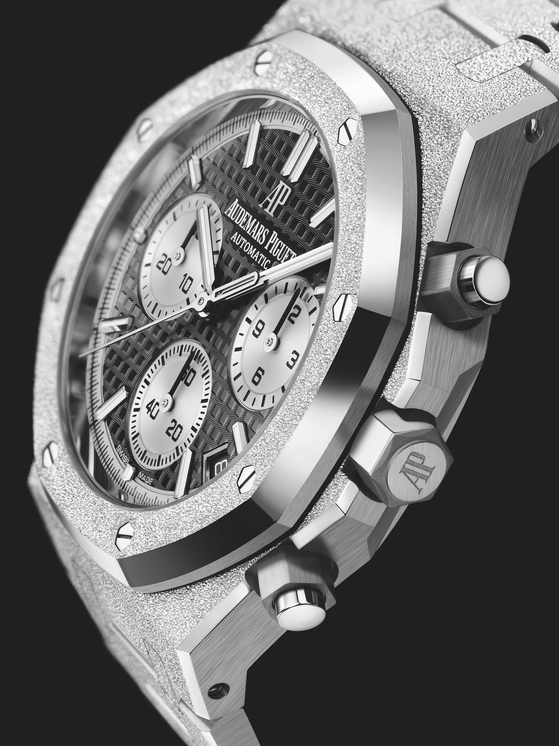 Royal Oak Frosted Gold Selfwinding Chronograph — view 3