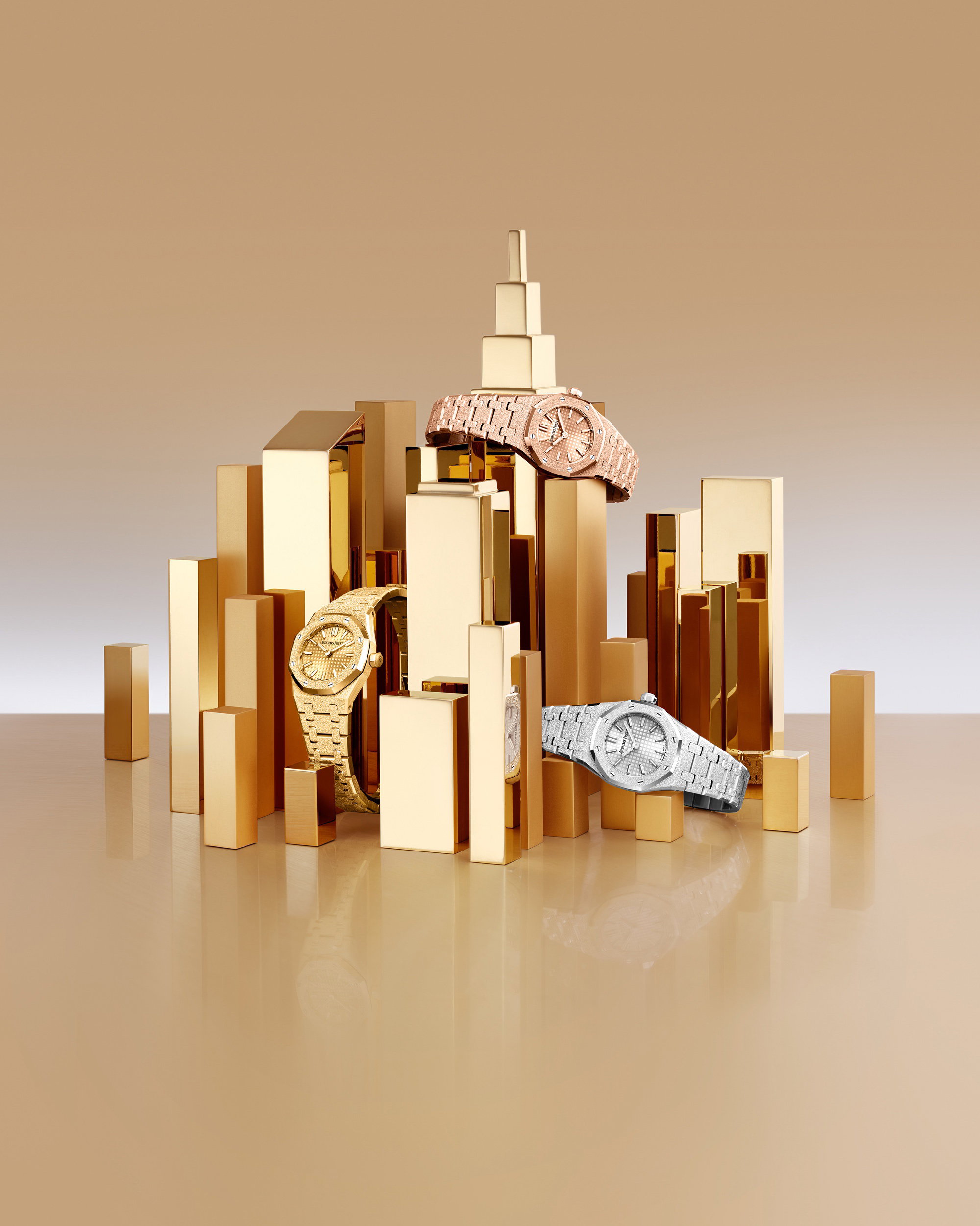 Royal Oak Mini Frosted Gold Quartz 23 — view 4