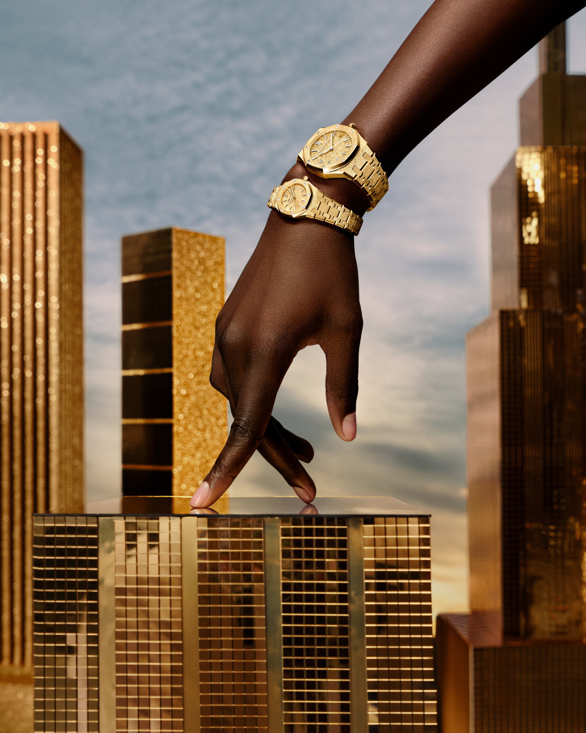 Royal Oak Mini Frosted Gold Quartz 23 — view 10