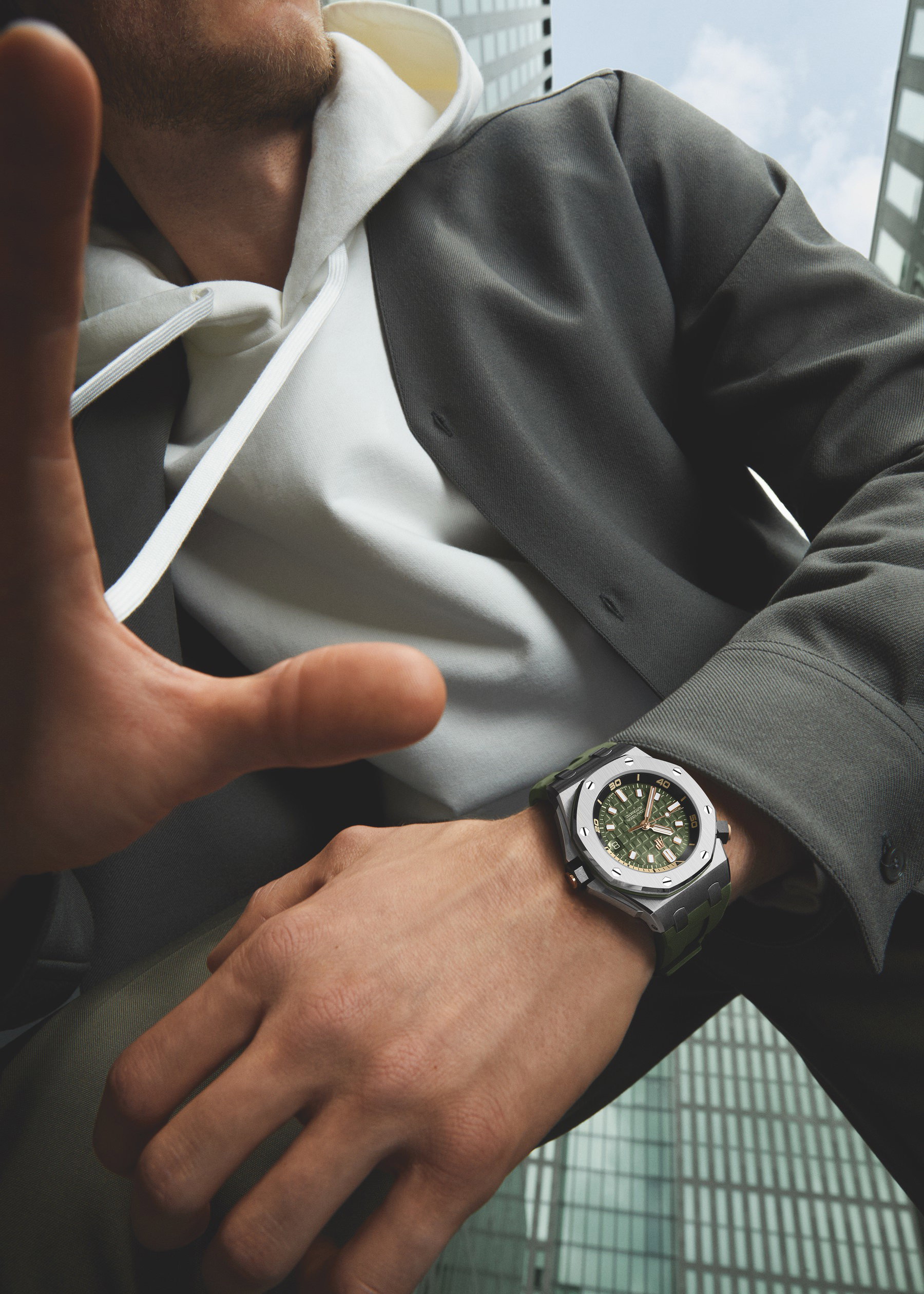 Royal Oak Offshore Diver — view 8