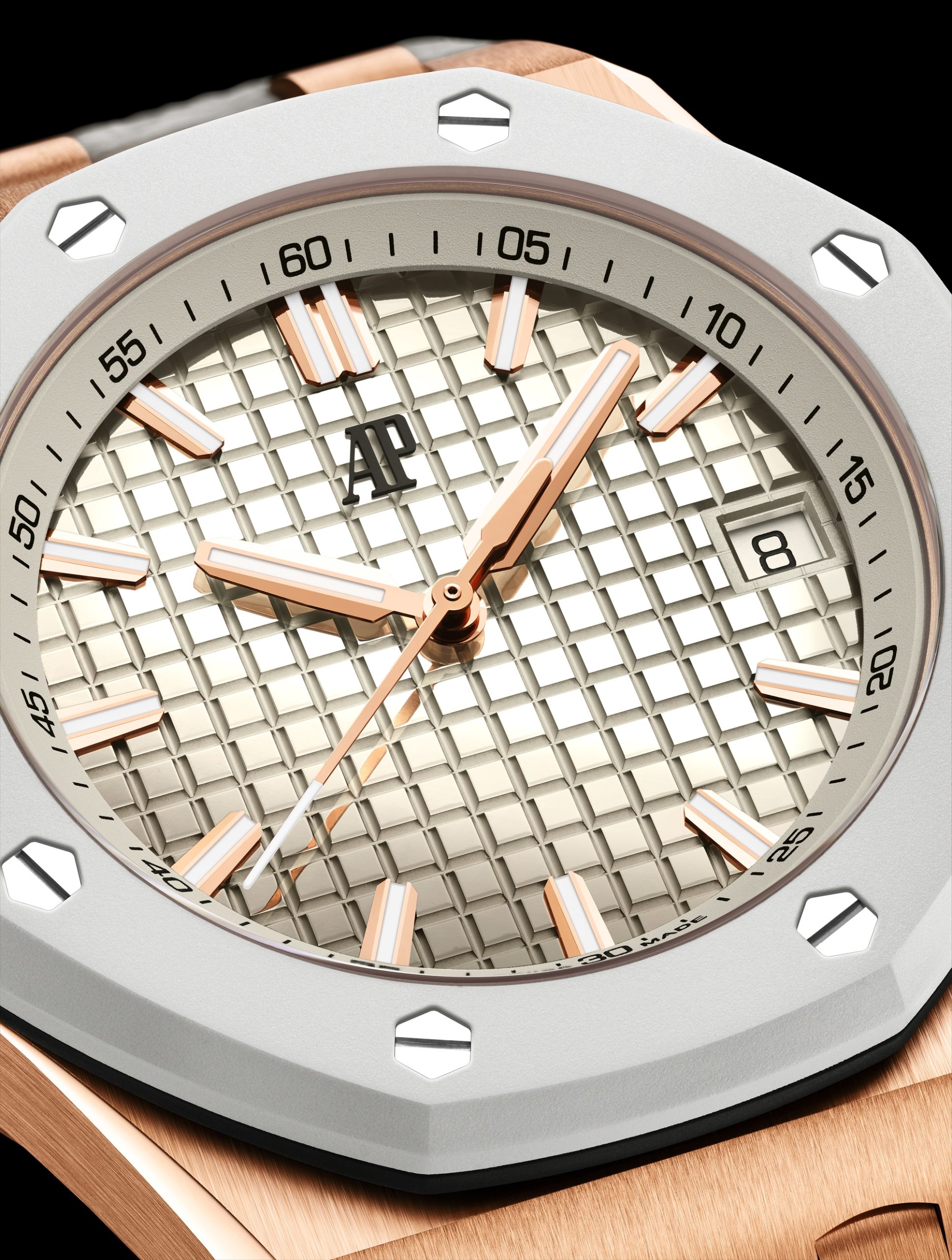 Royal Oak Offshore Selfwinding 37 — view 3