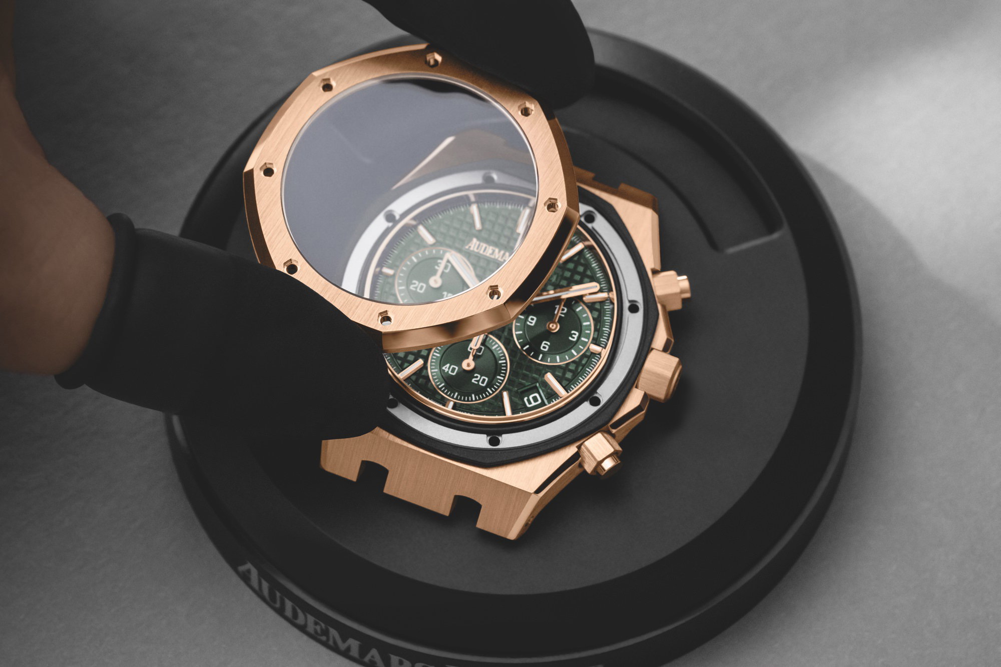 Royal Oak Selfwinding Chronograph — view 8
