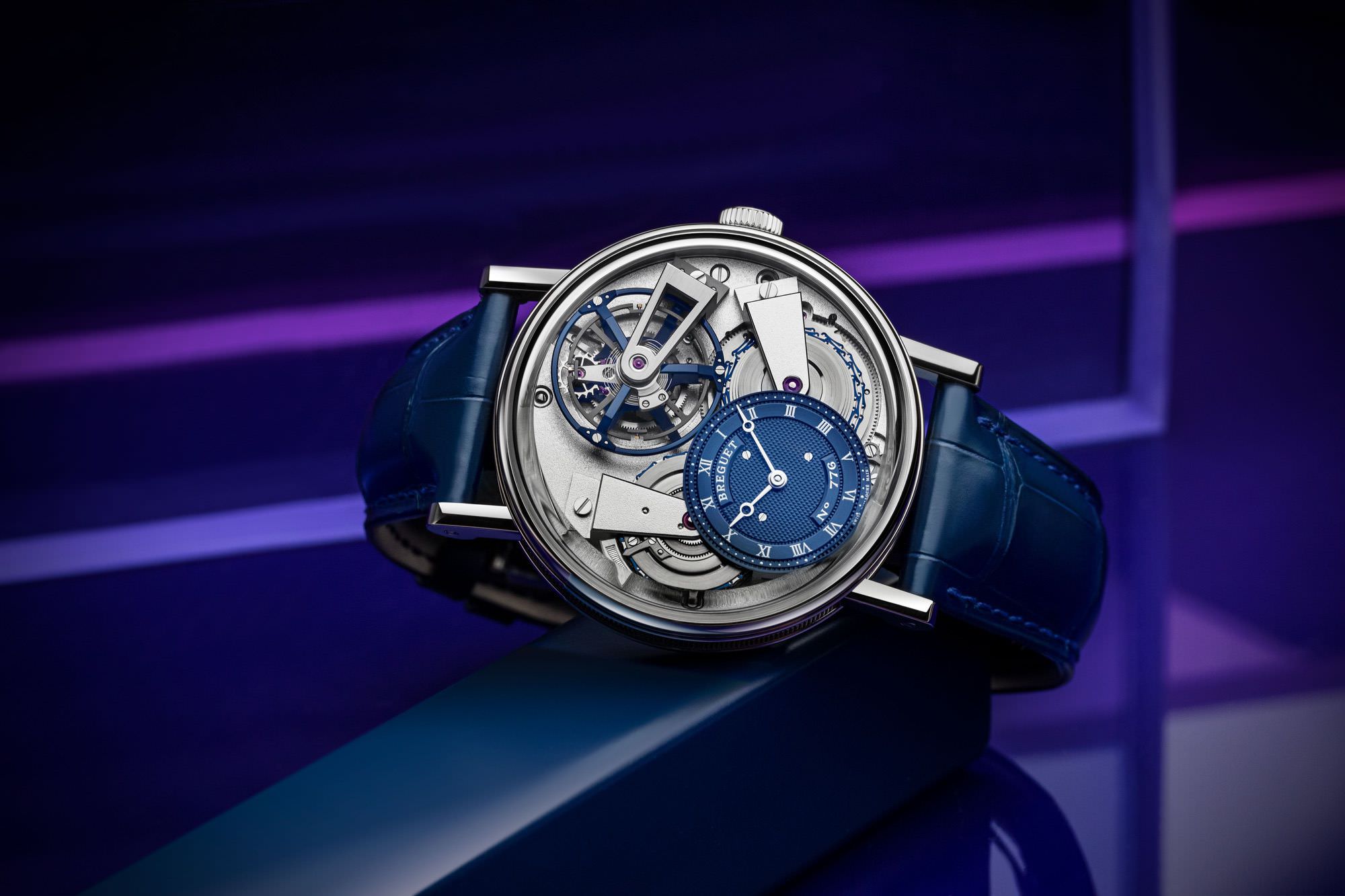 Tradition Tourbillon 7047 — view 3