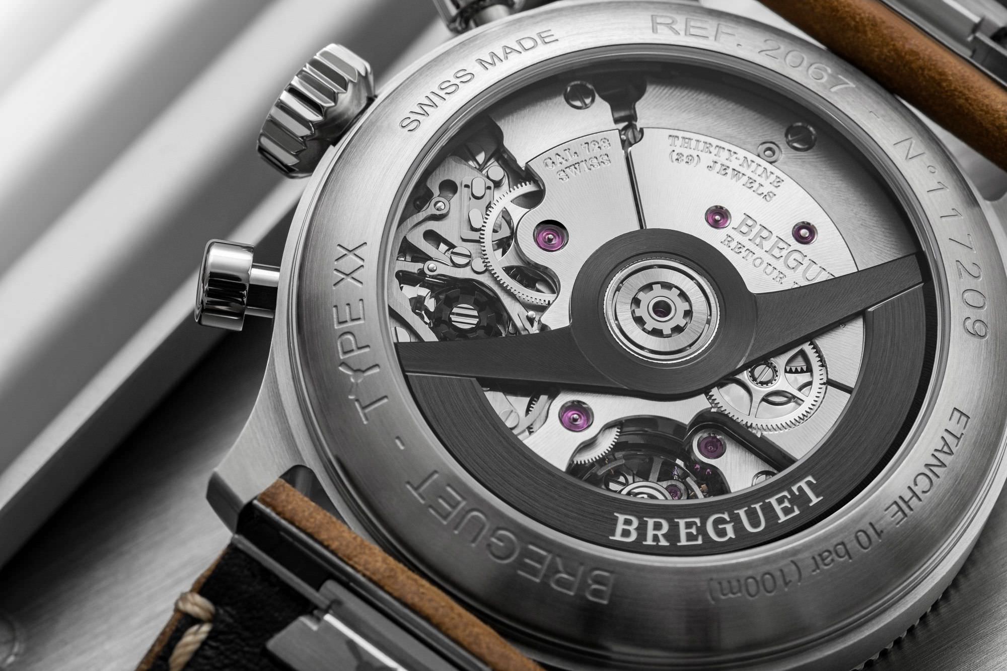 Type XX Chronographe 2067 — view 5