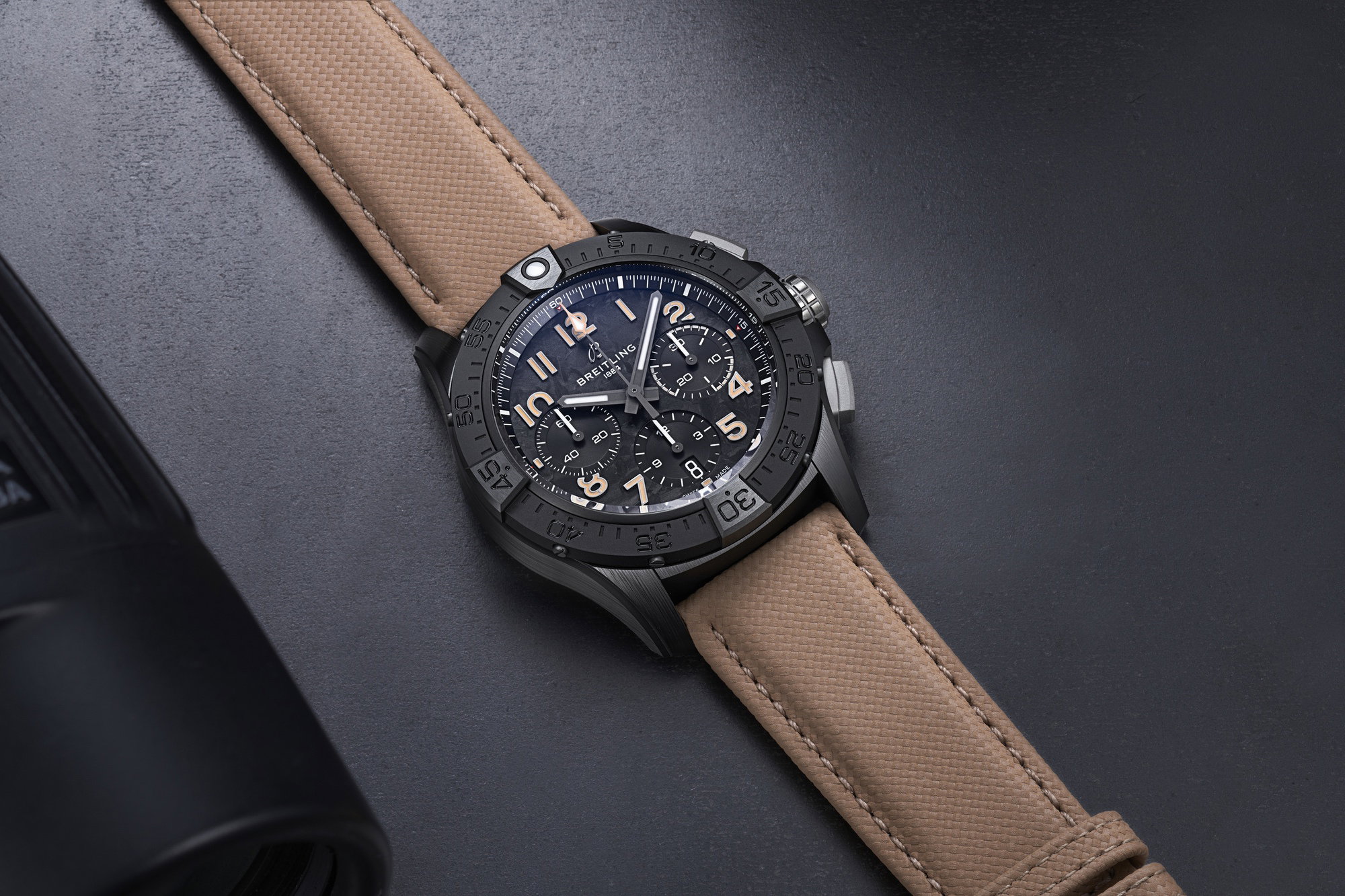 Avenger B01 Chronograph 42 Night Mission — view 3