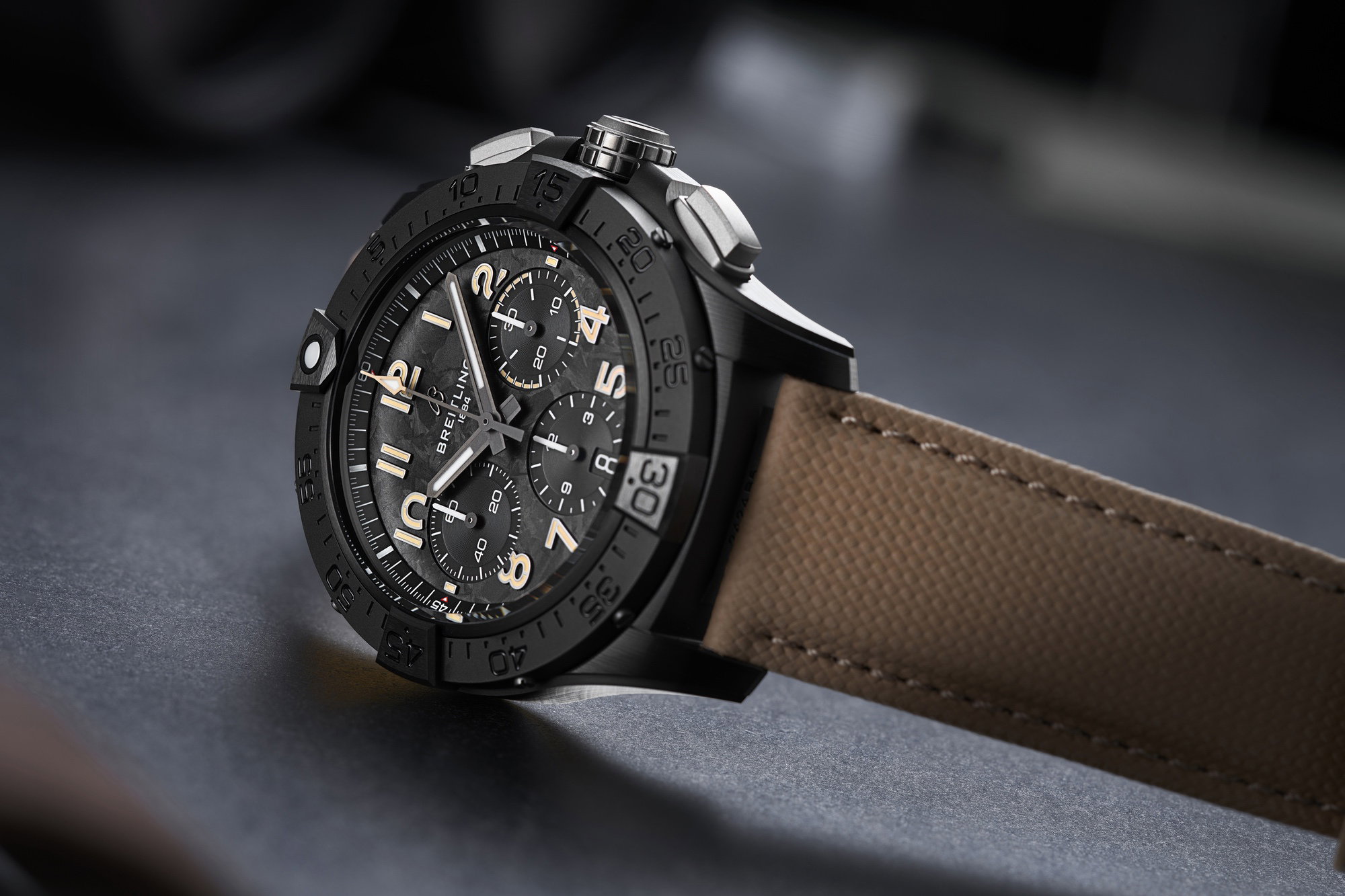 Avenger B01 Chronograph 42 Night Mission — view 6