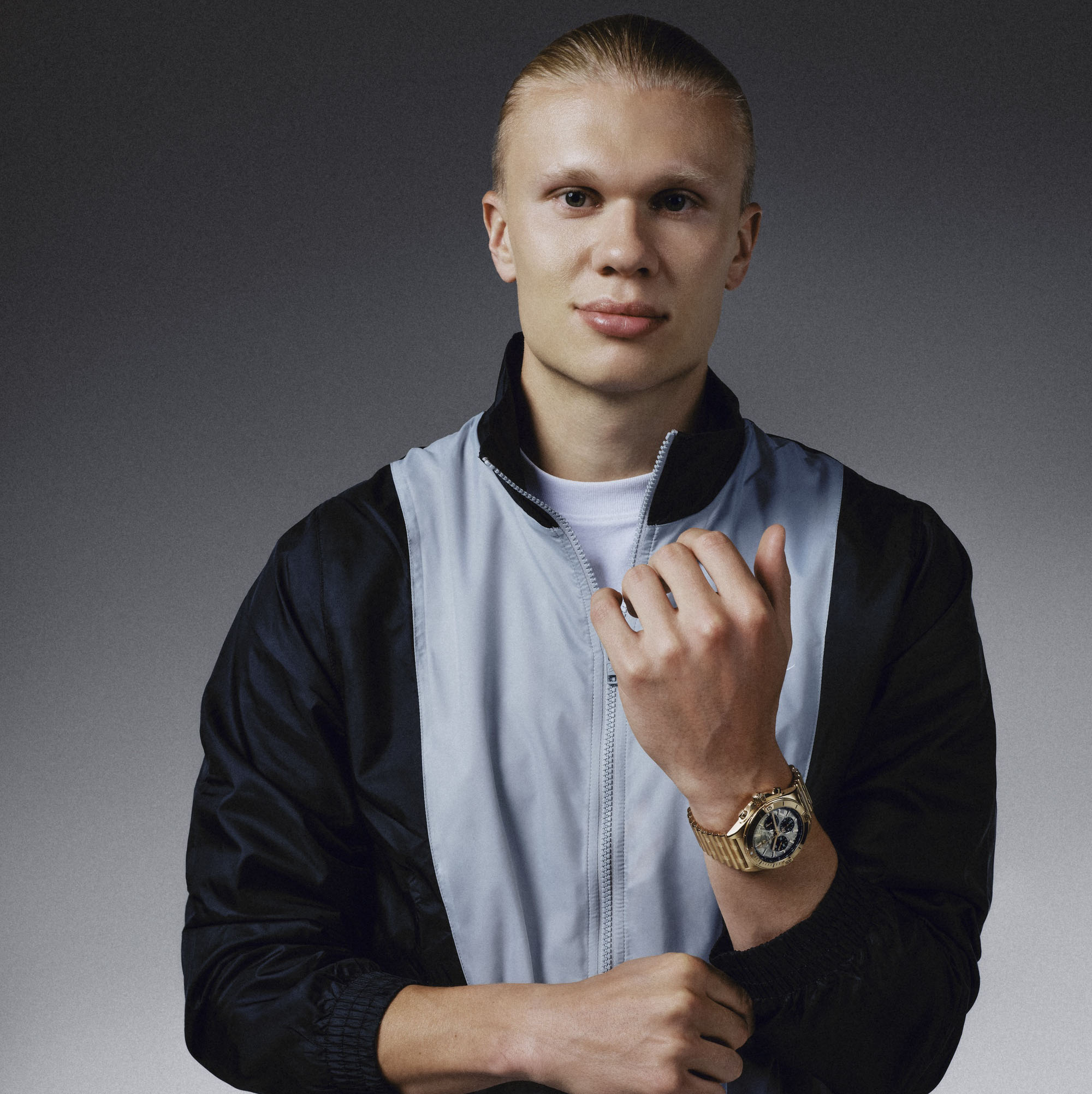 Chronomat B01 42 Erling Haaland — view 2