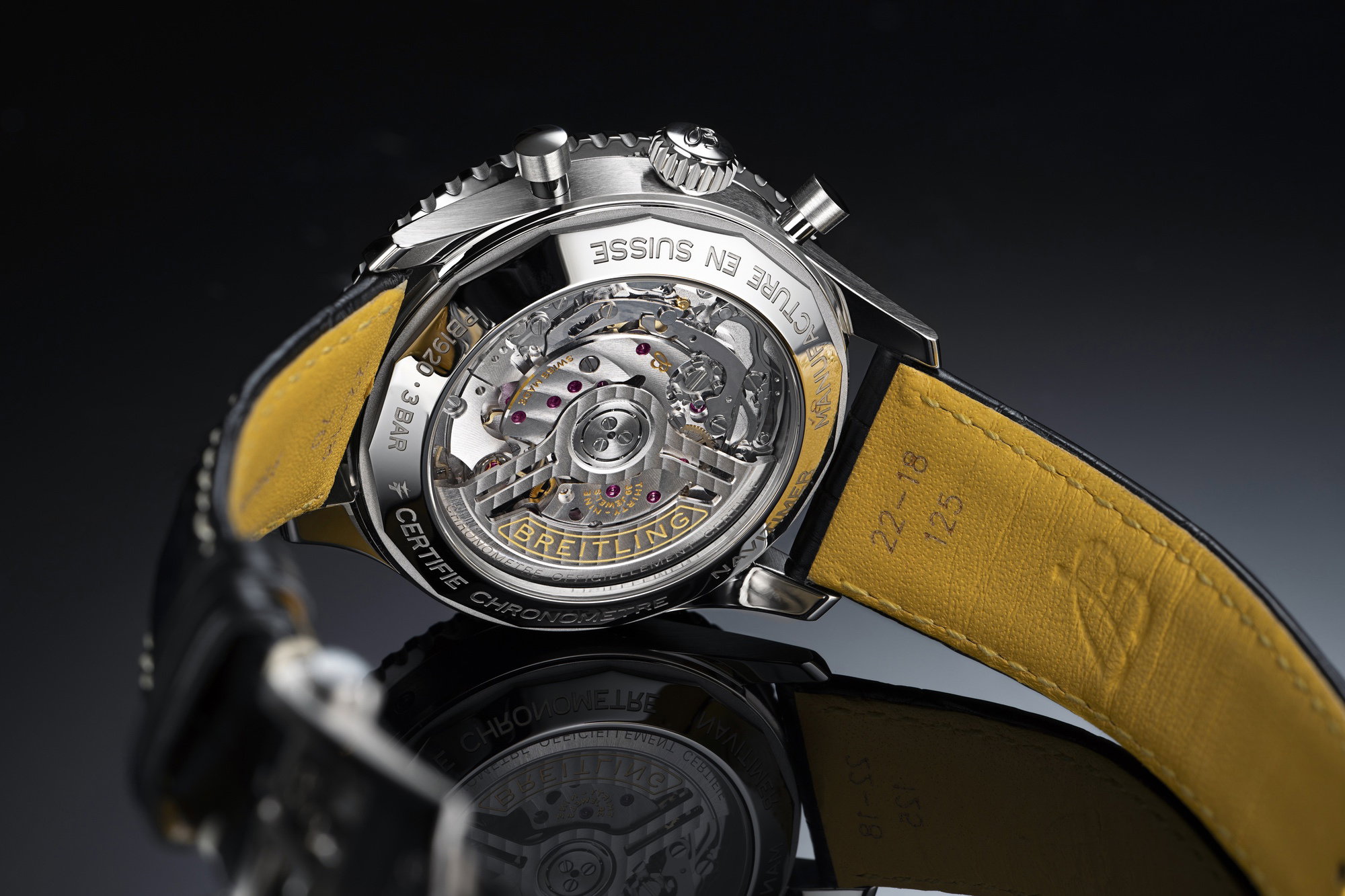 Navitimer B19 Chronograph 43 Perpetual Calendar — view 6