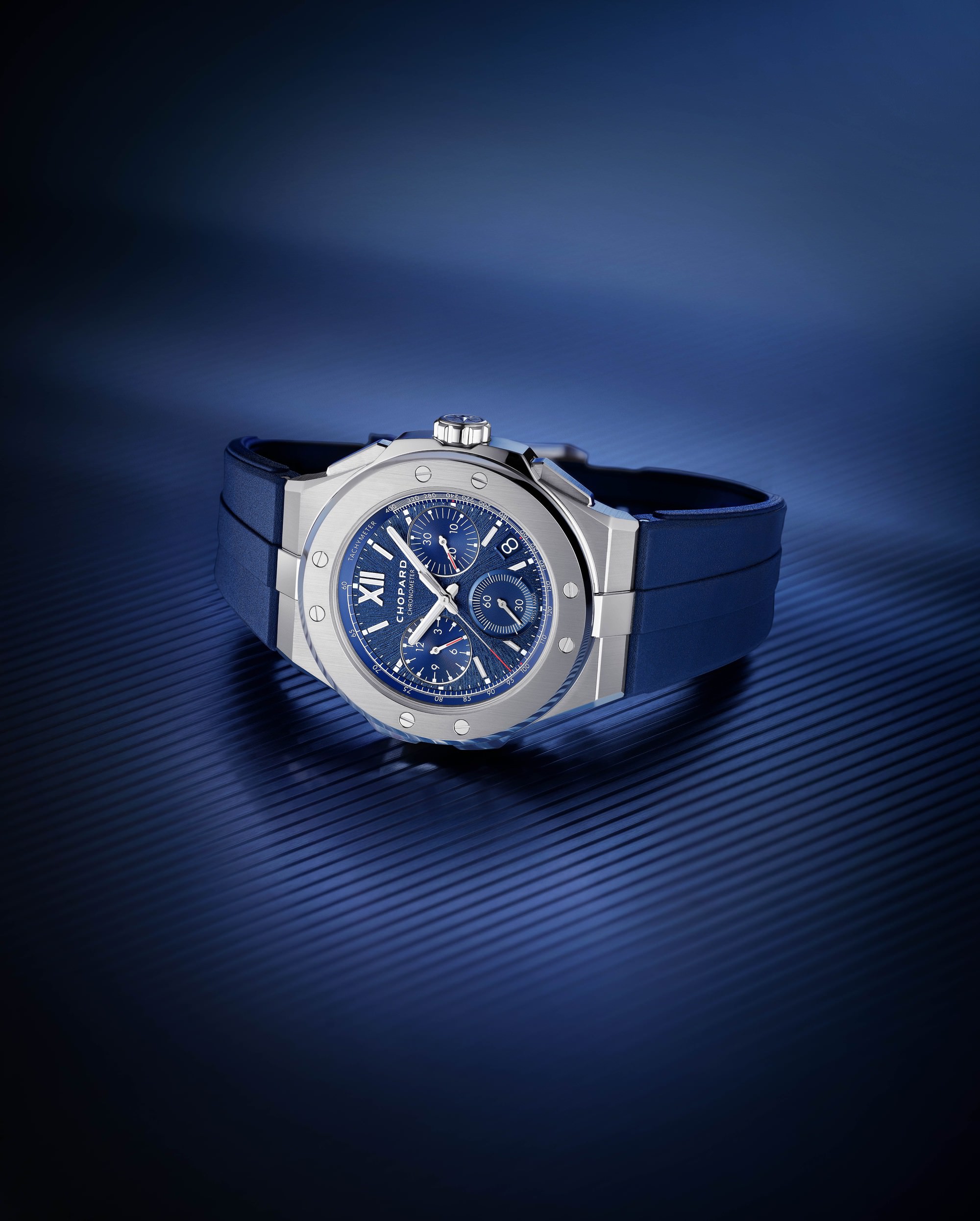 Alpine Eagle XL Chrono — view 3