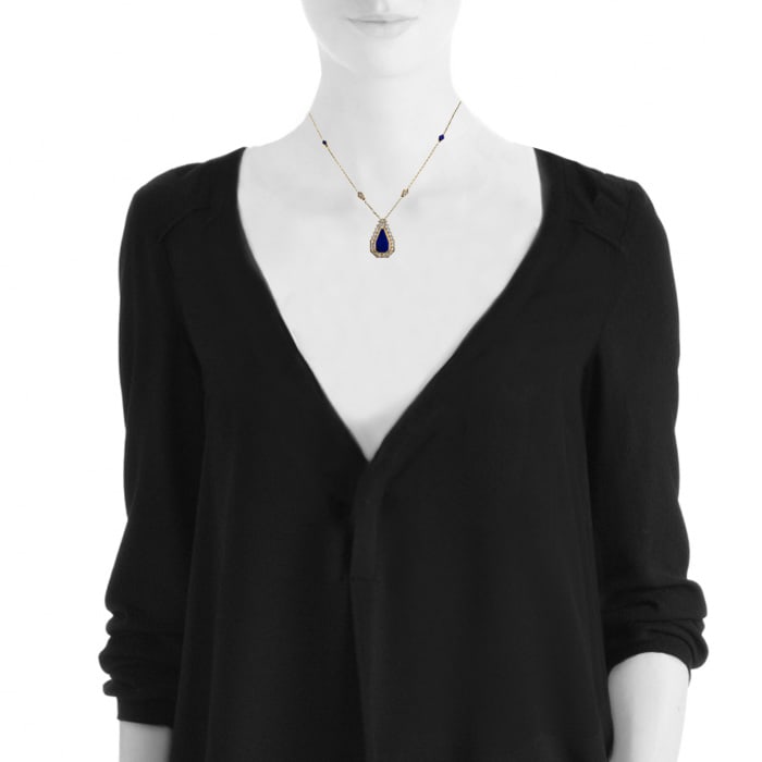 Cartier necklace in yellow gold, diamonds and lapis-lazuli — view 3