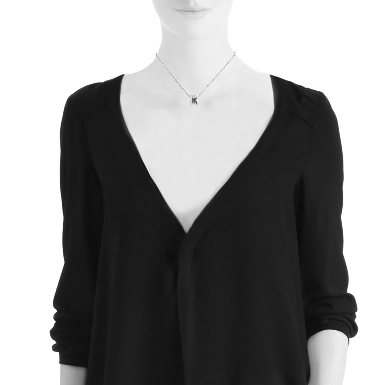 Bulgari B.Zero1 necklace in white gold — view 3