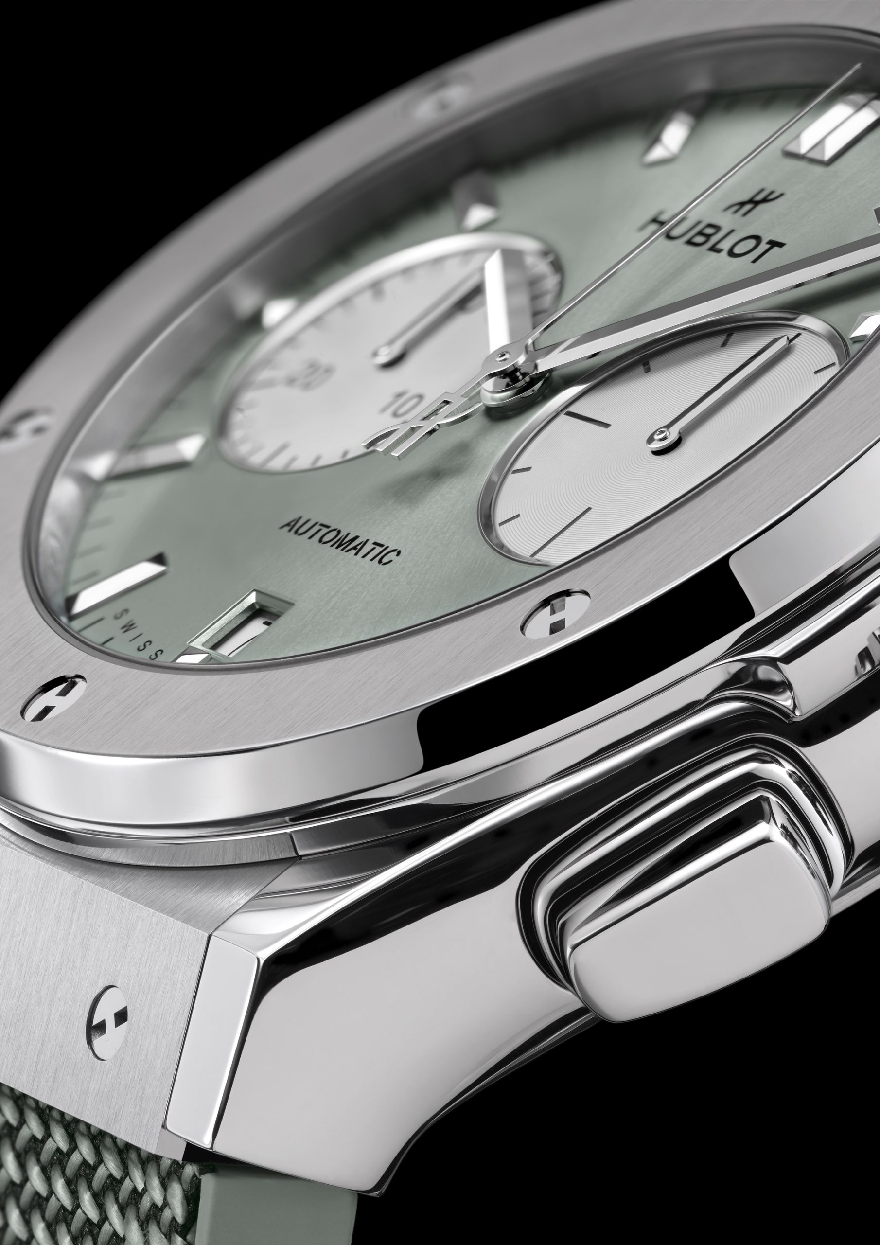 Classic Fusion Chronograph Titanium Sage Green — view 2