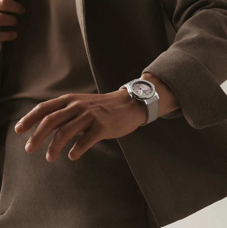 Classic Fusion Titanium Essential Taupe — view 6