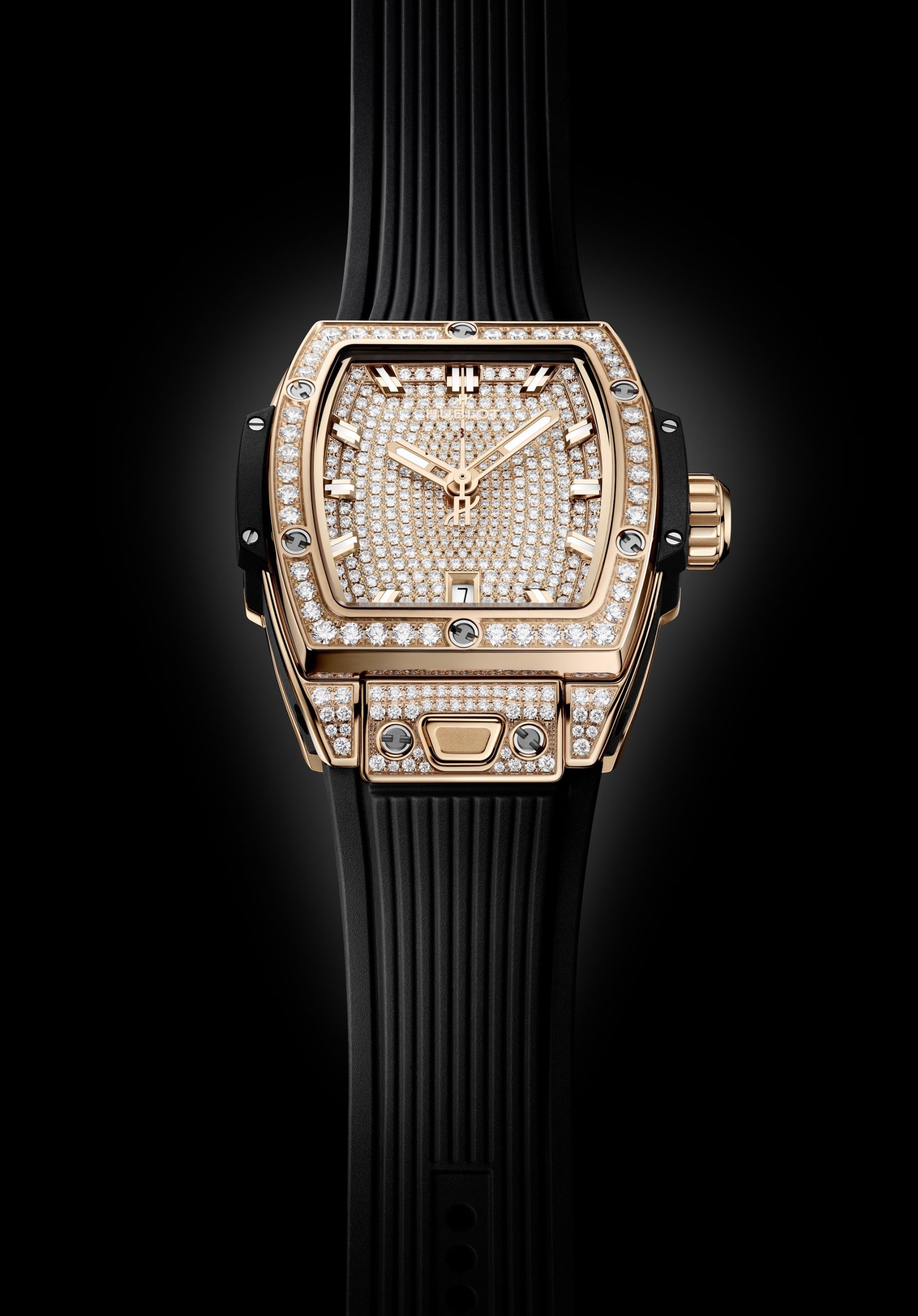 Spirit of Big Bang King Gold Full Pavé — view 6