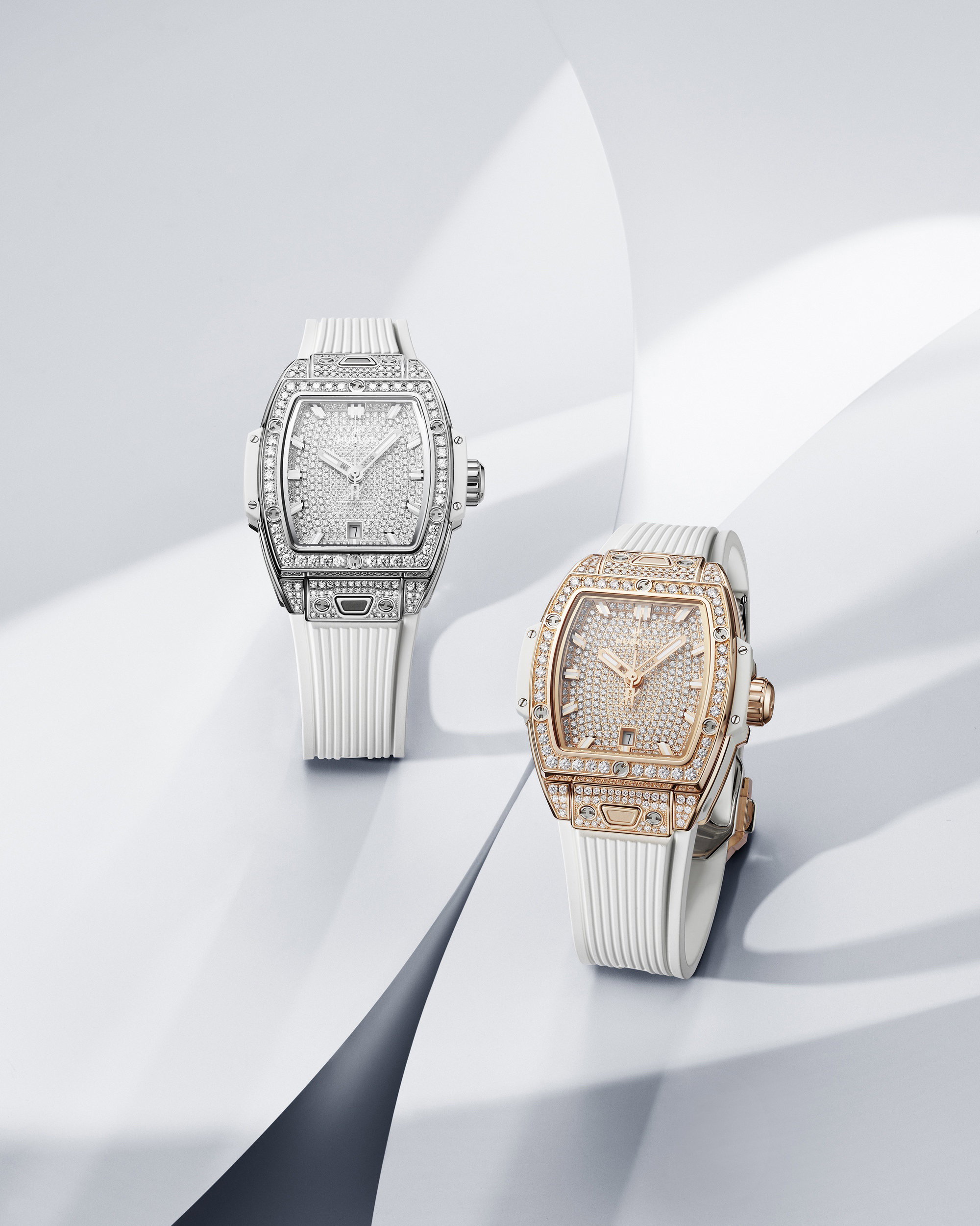 Spirit of Big Bang King Gold White Full Pavé — view 2