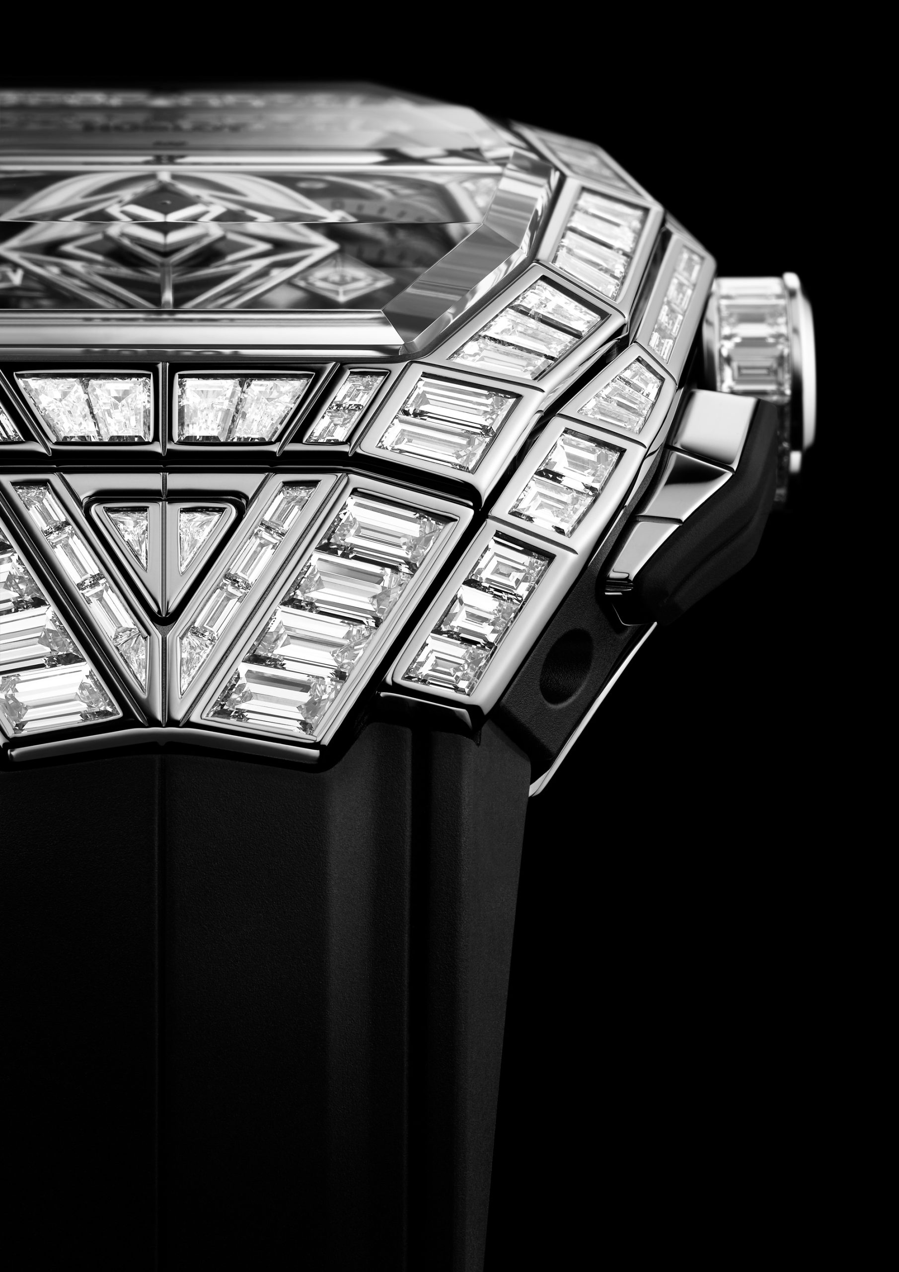 Spirit of Big Bang Sang Bleu High Jewellery White Gold — view 3