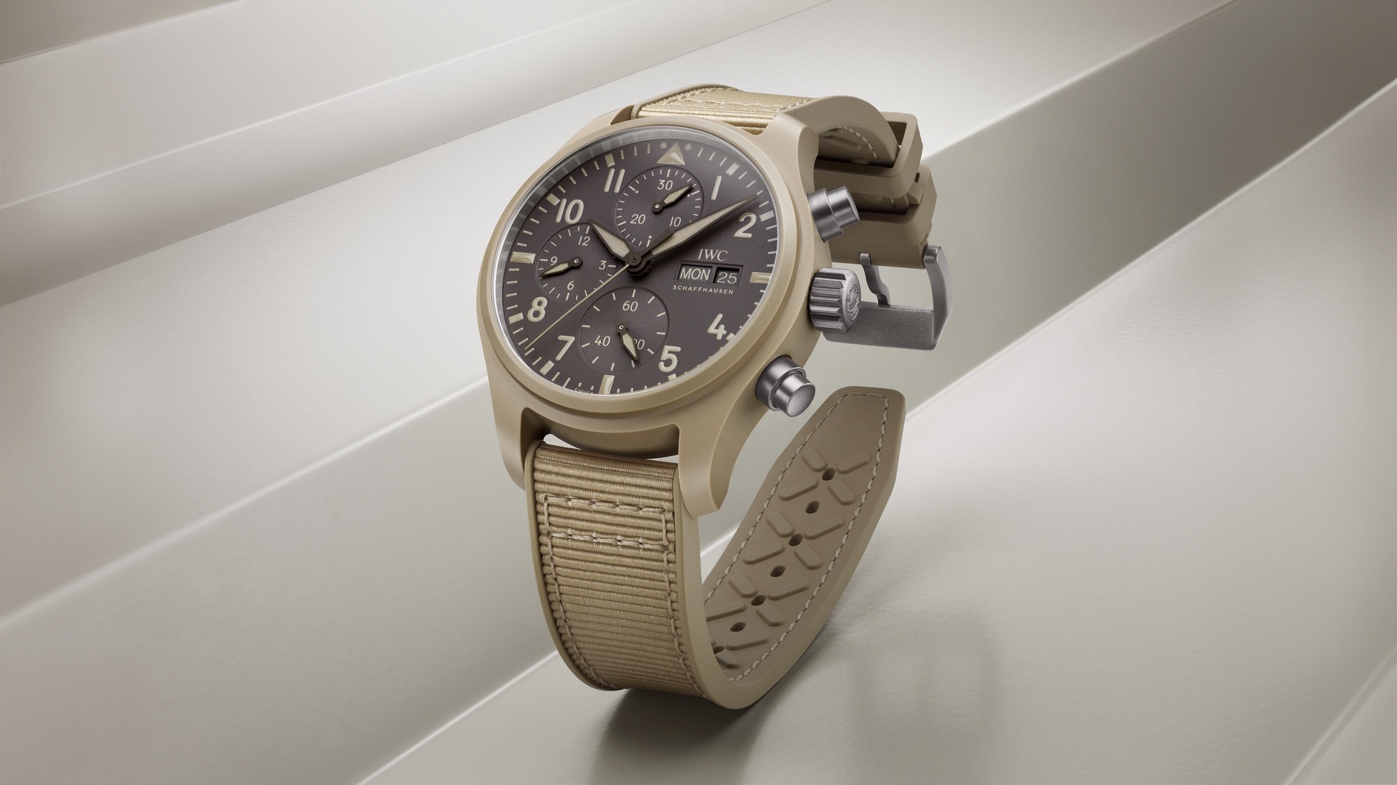 Pilot's Watch Chronograph 41 Top Gun Mojave Desert — view 3