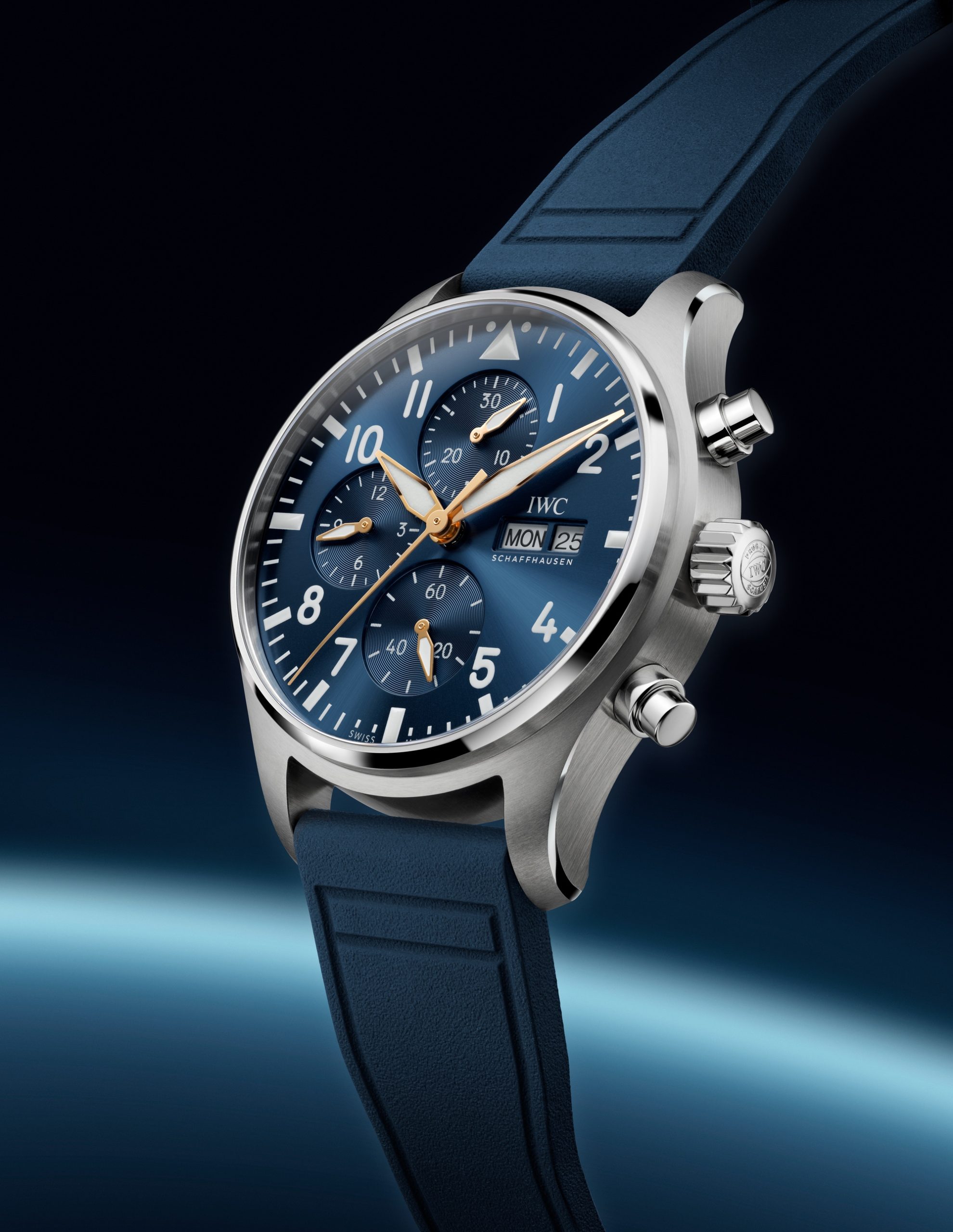 Pilot's Watch Chronograph 43 Le Petit Prince — view 3