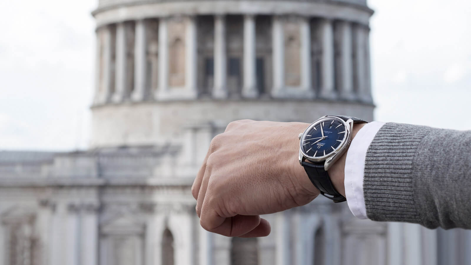 Seamaster City Editions  London — view 3