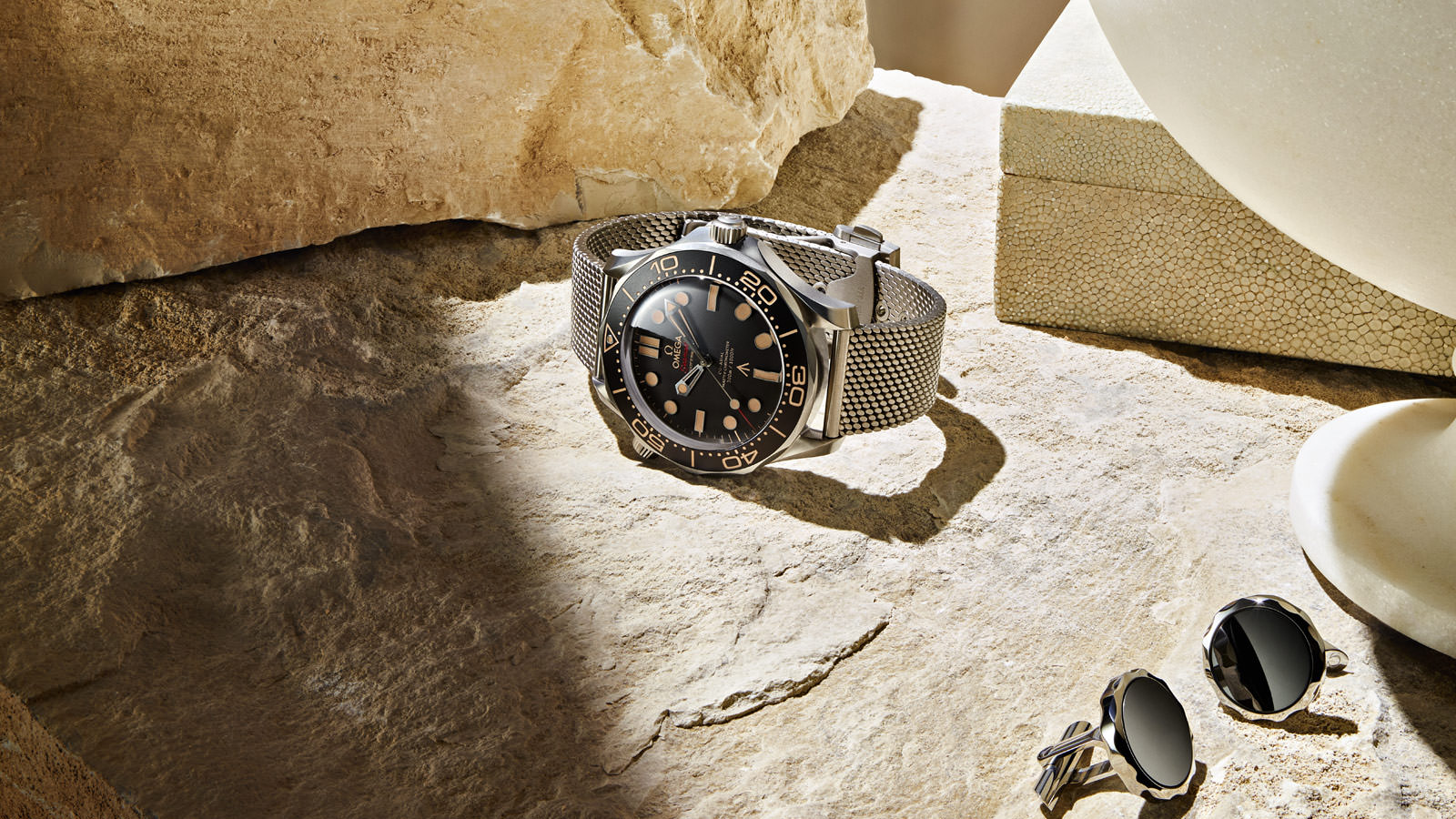 Seamaster Diver 300M  007 Edition — view 2
