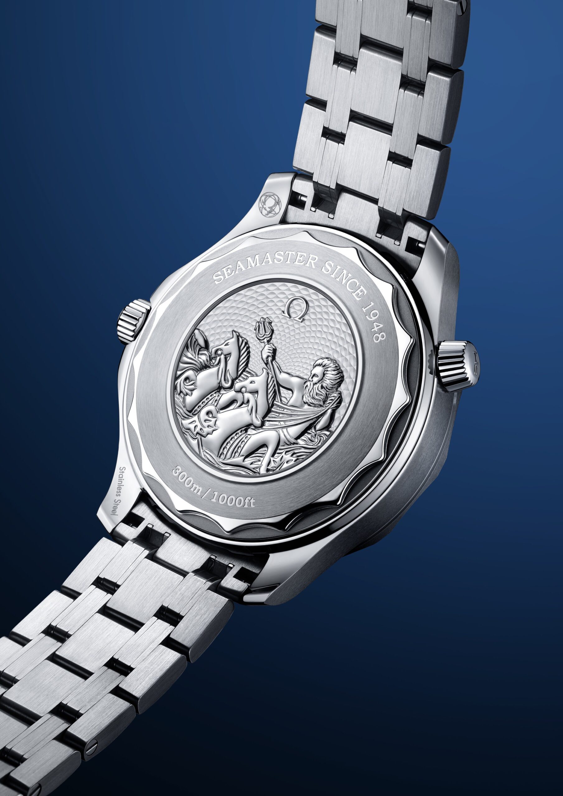 Seamaster Diver 300M  Summer Blue — view 3