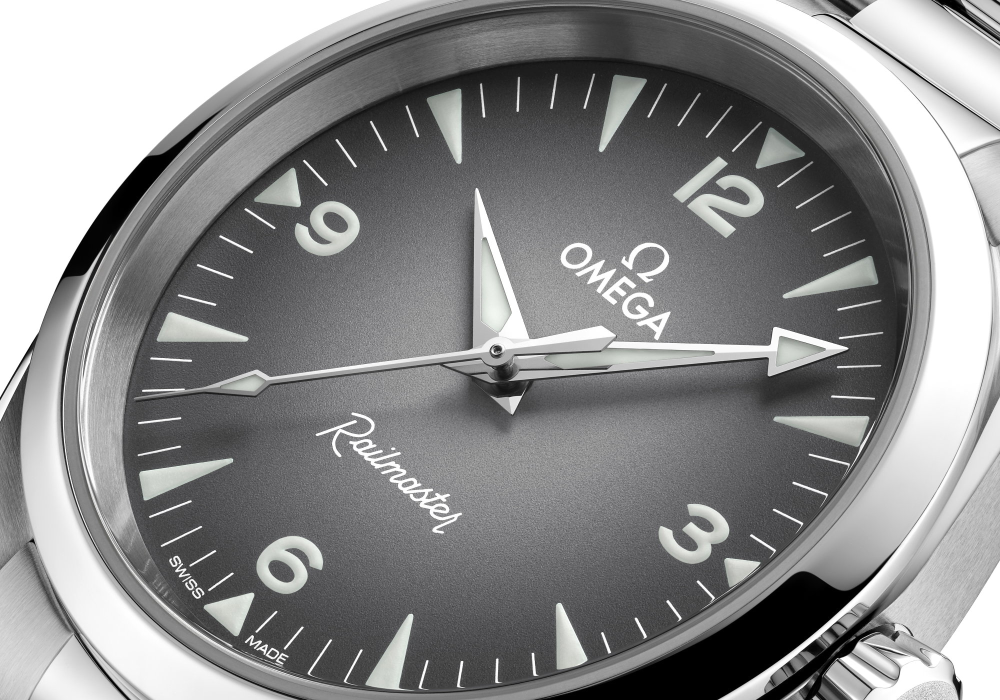 Seamaster Railmaster — view 3