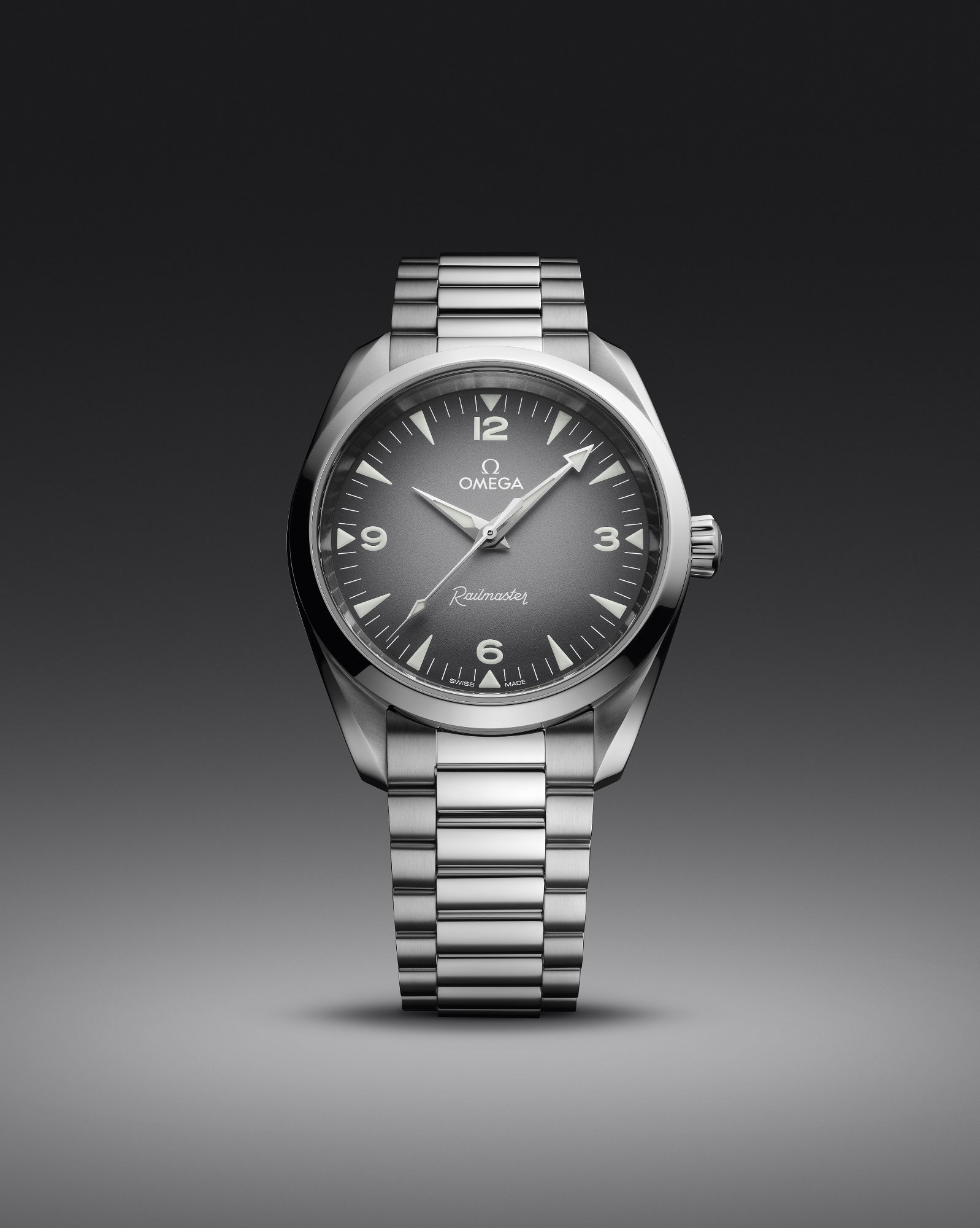 Seamaster Railmaster — view 5