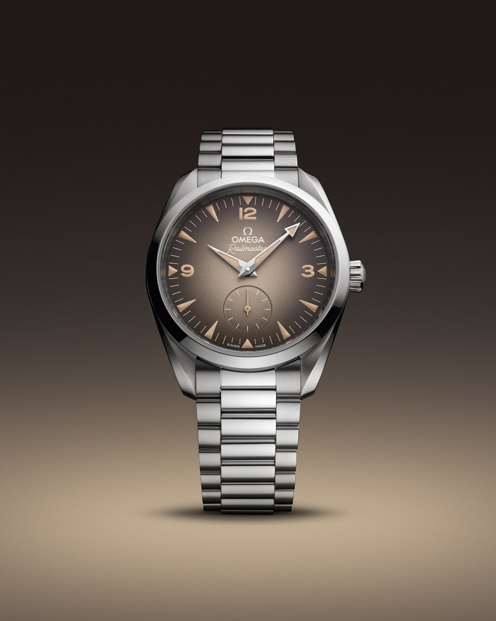Seamaster Railmaster — view 4