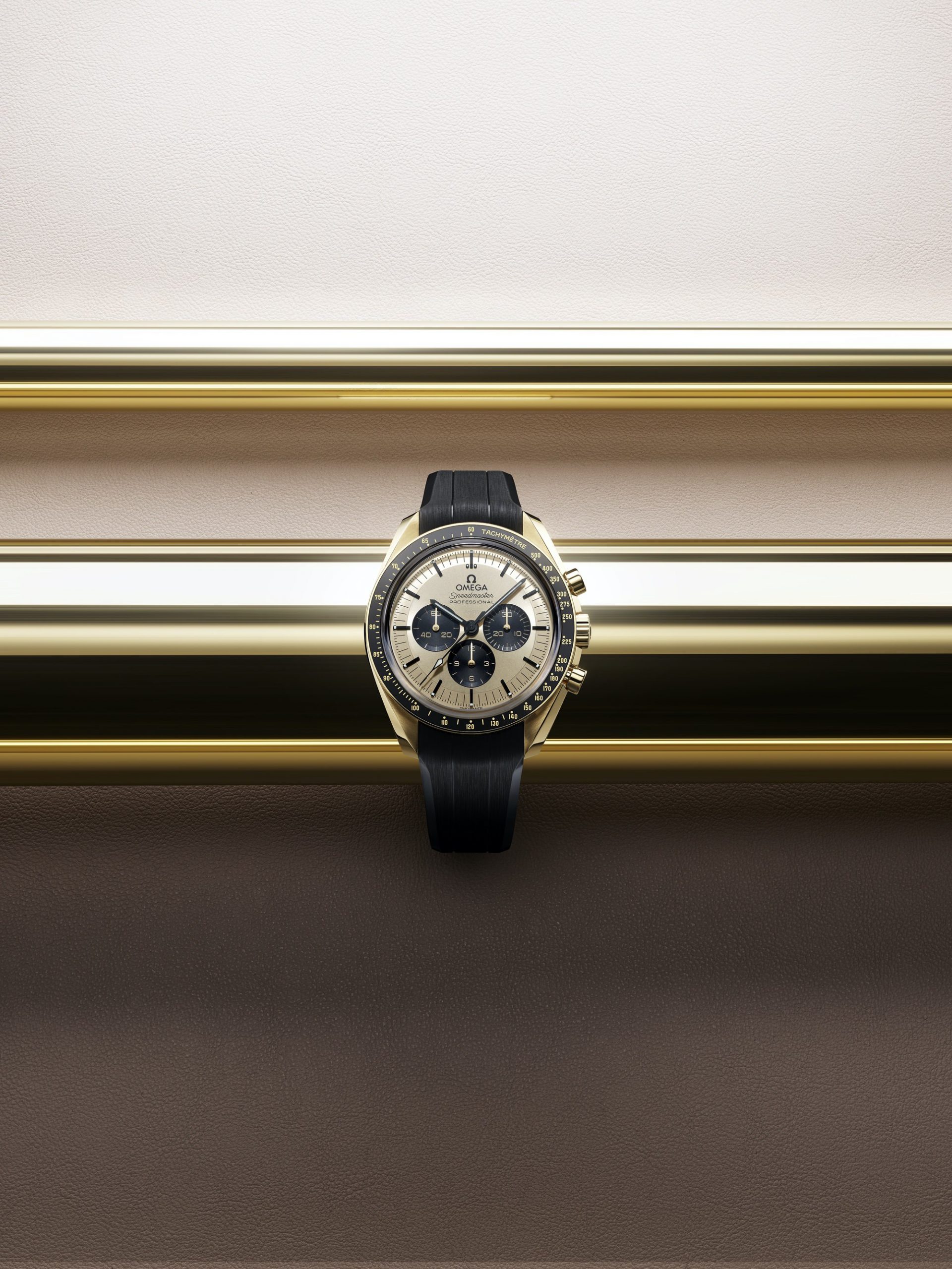 Speedmaster Moonwatch  Moonshine Gold — view 6