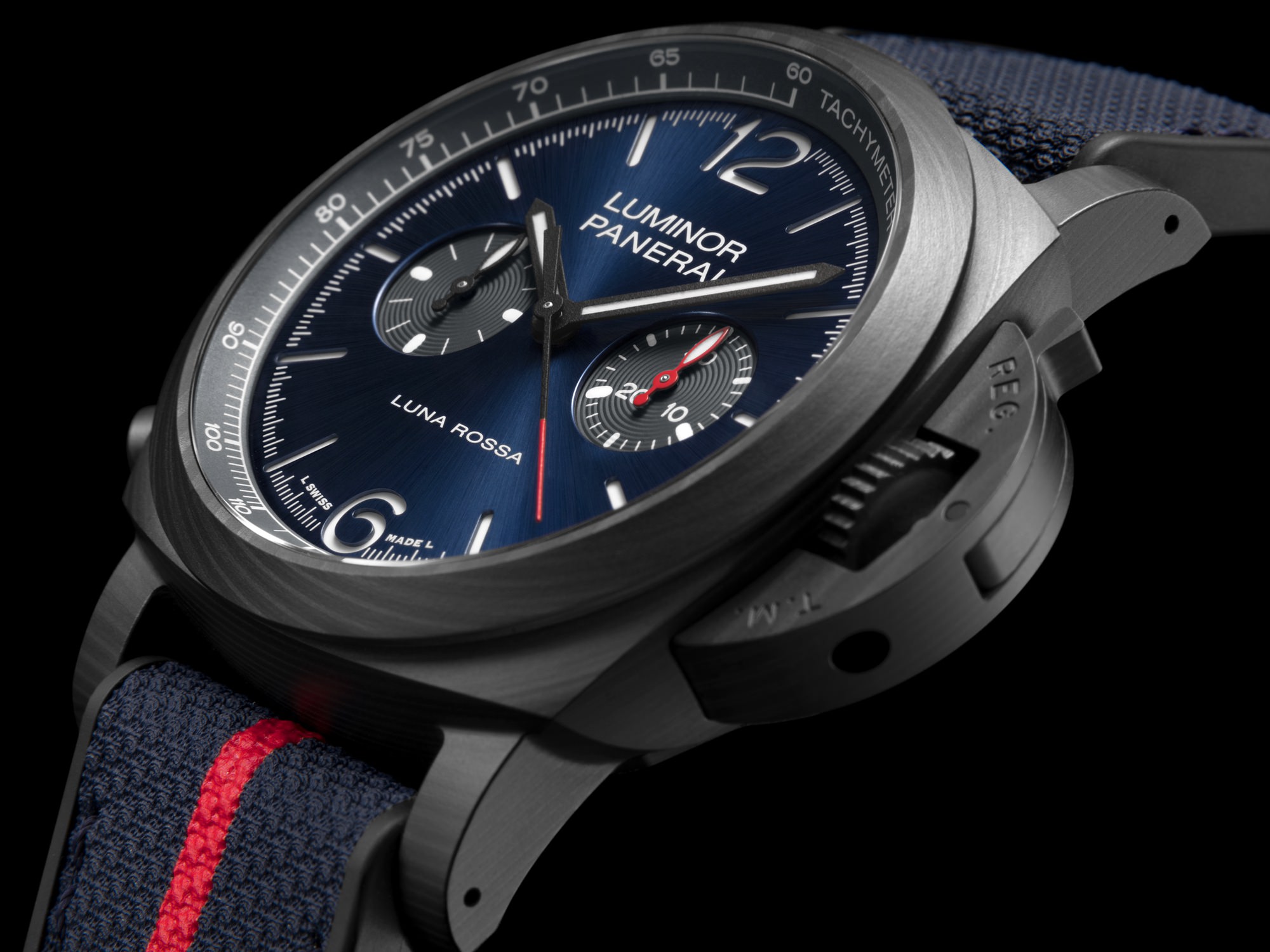 Luminor Chrono Carbotech Luna Rossa Experience — view 4