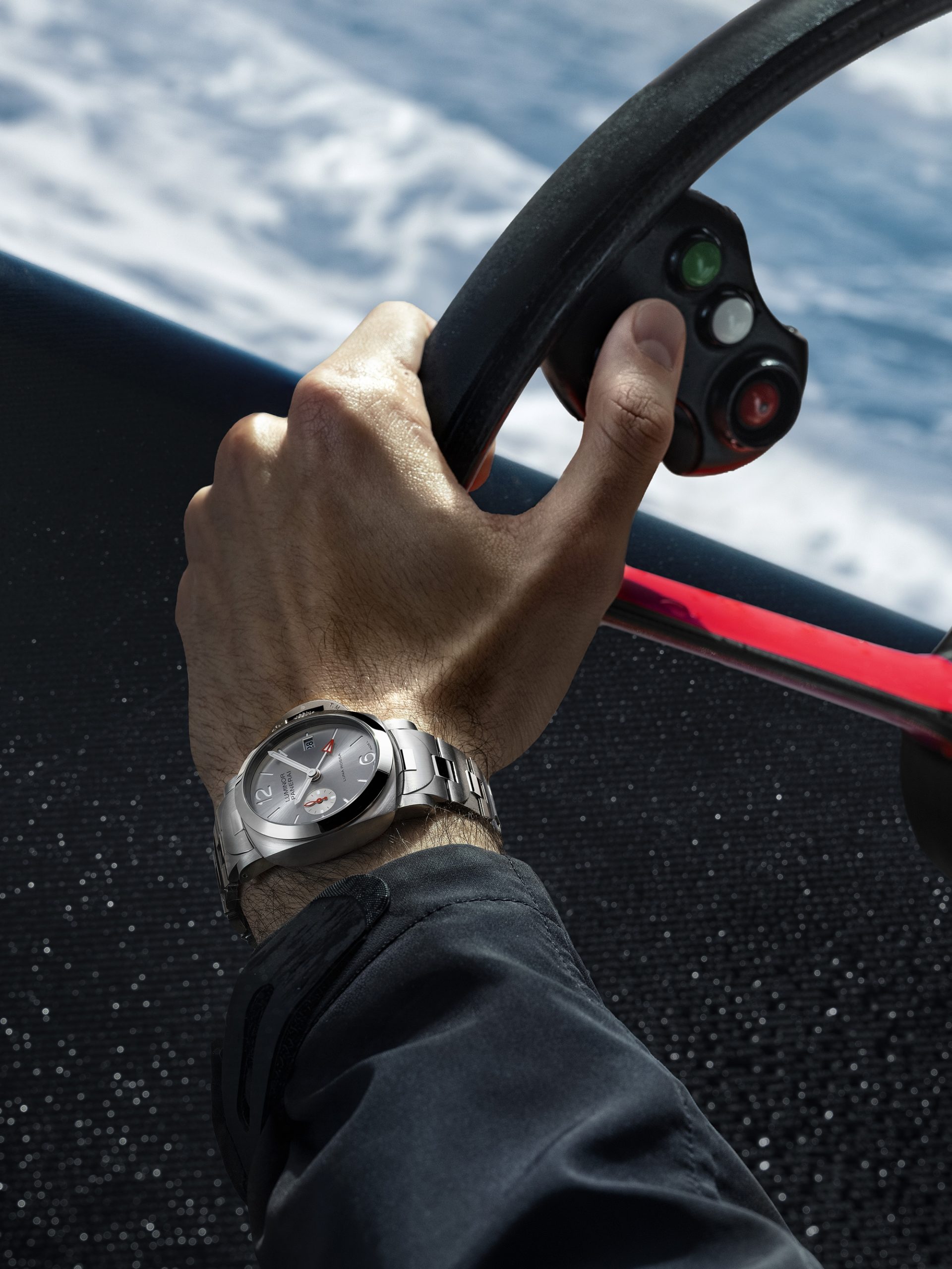 Luminor Luna Rossa GMT — view 4