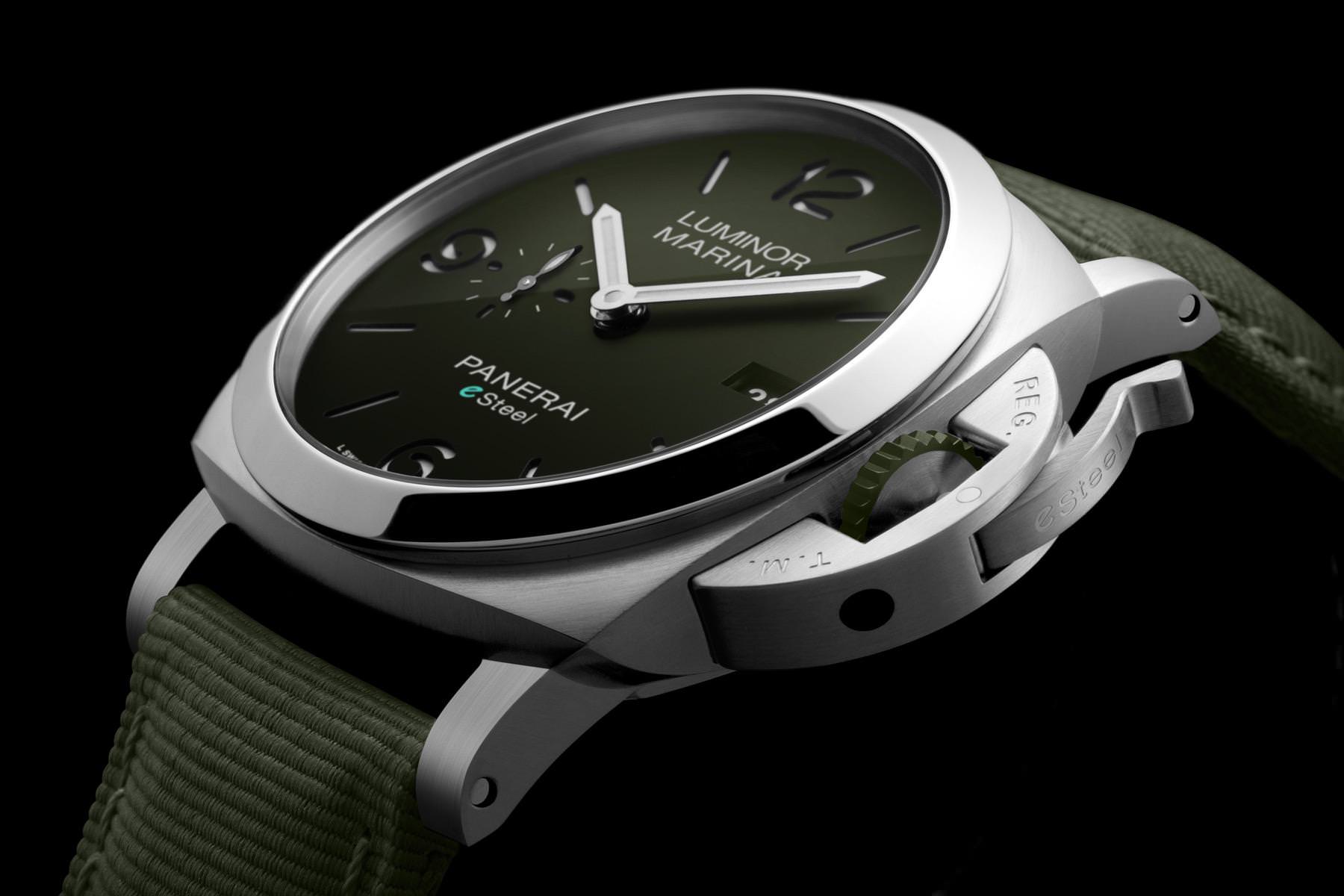 Luminor Marina eSteel Verde Smeraldo — view 3