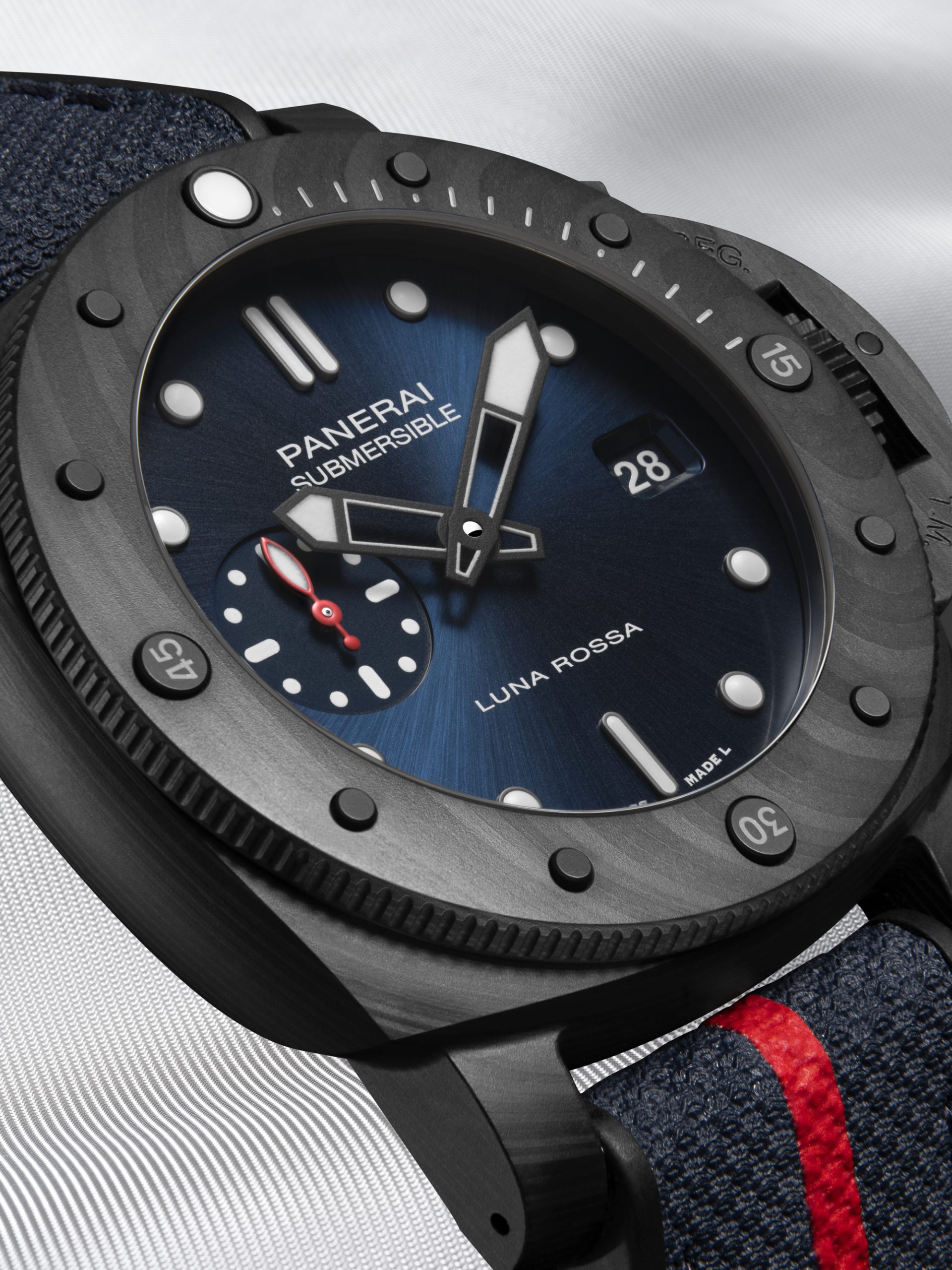 Submersible Luna Rossa Carbotech — view 6