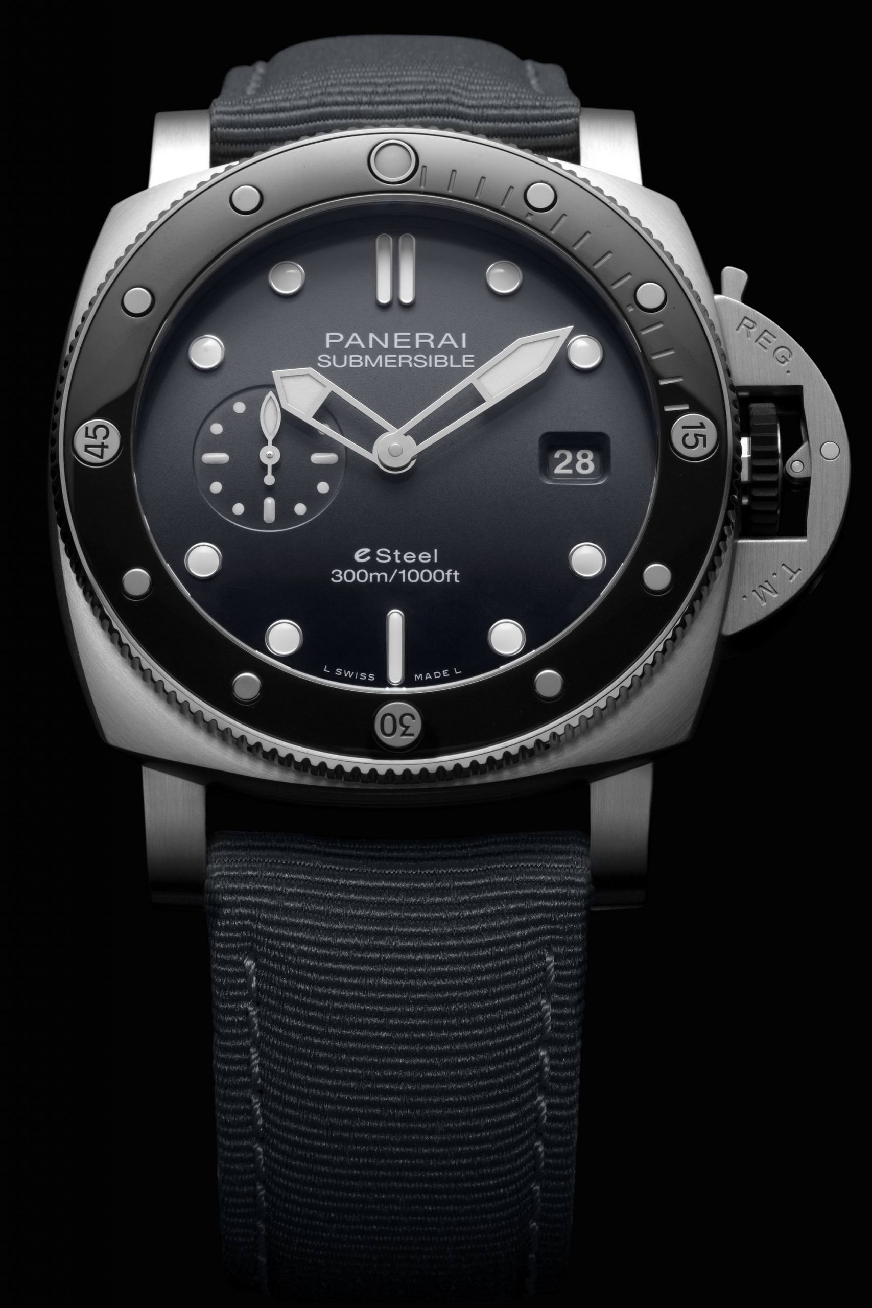 Submersible QuarantaQuattro eSteel Grigio Roccia — view 6