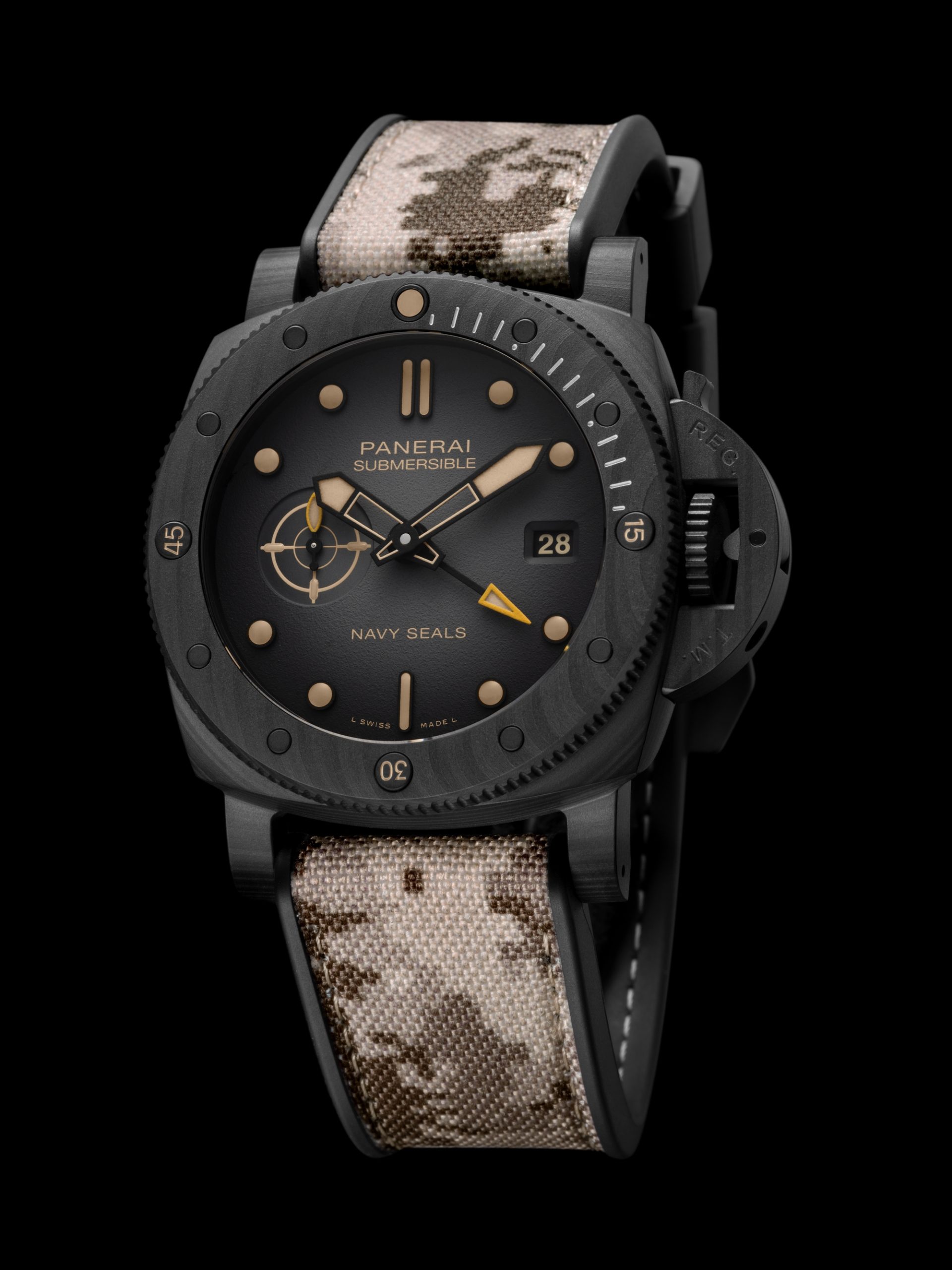 Submersible QuarantaQuattro GMT Navy SEALs Carbotech — view 2