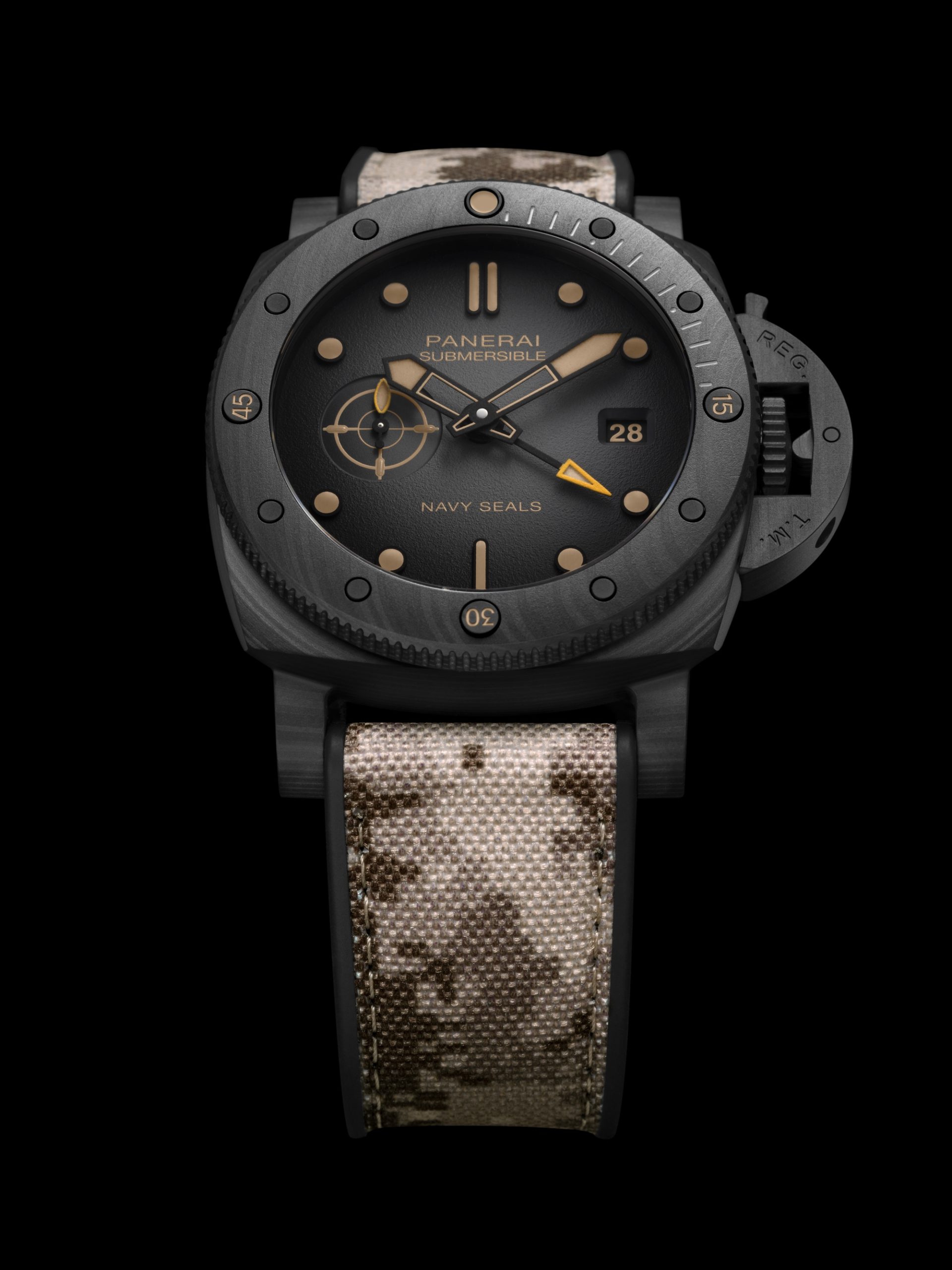 Submersible QuarantaQuattro GMT Navy SEALs Carbotech — view 4