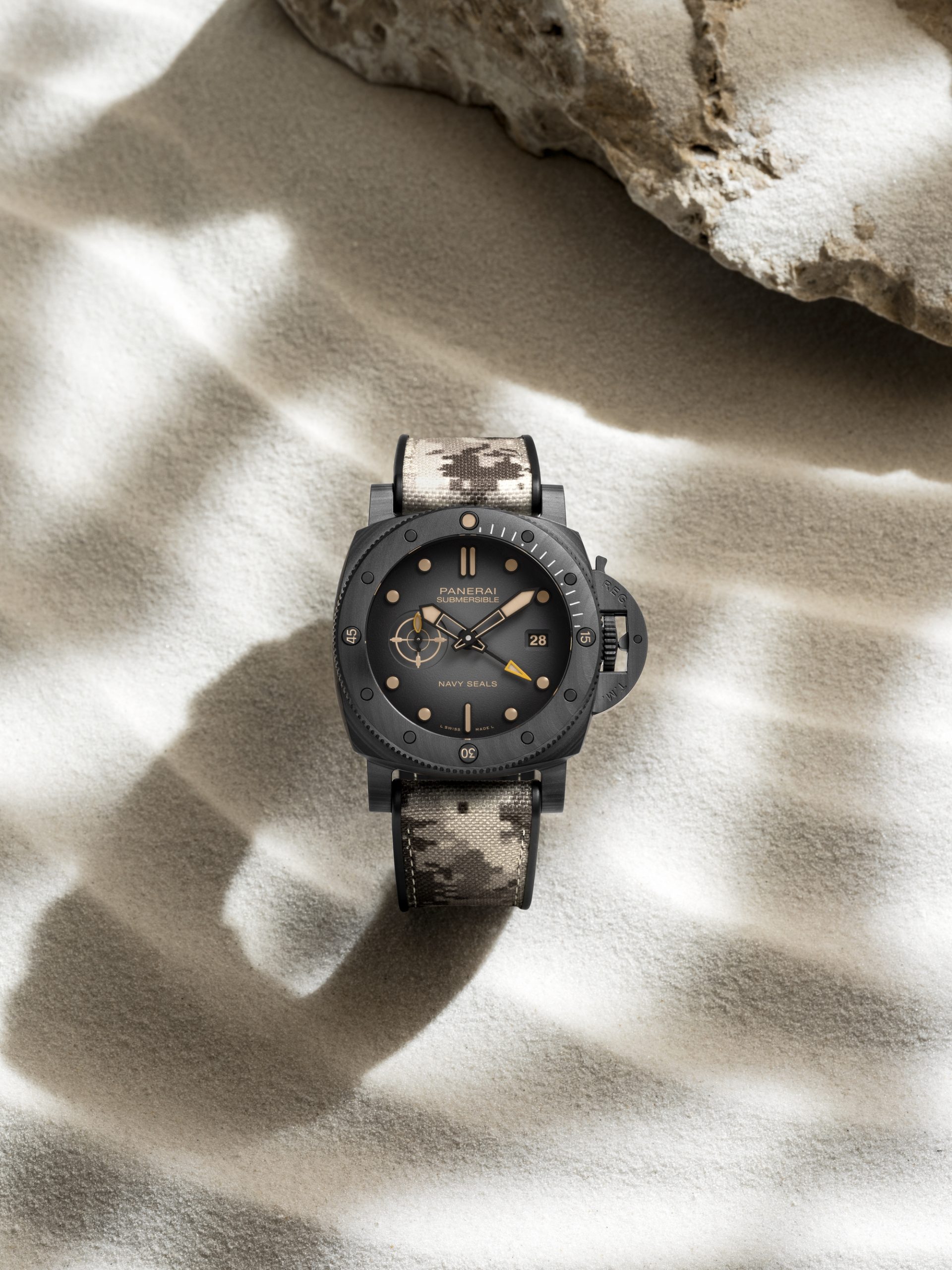 Submersible QuarantaQuattro GMT Navy SEALs Carbotech — view 6