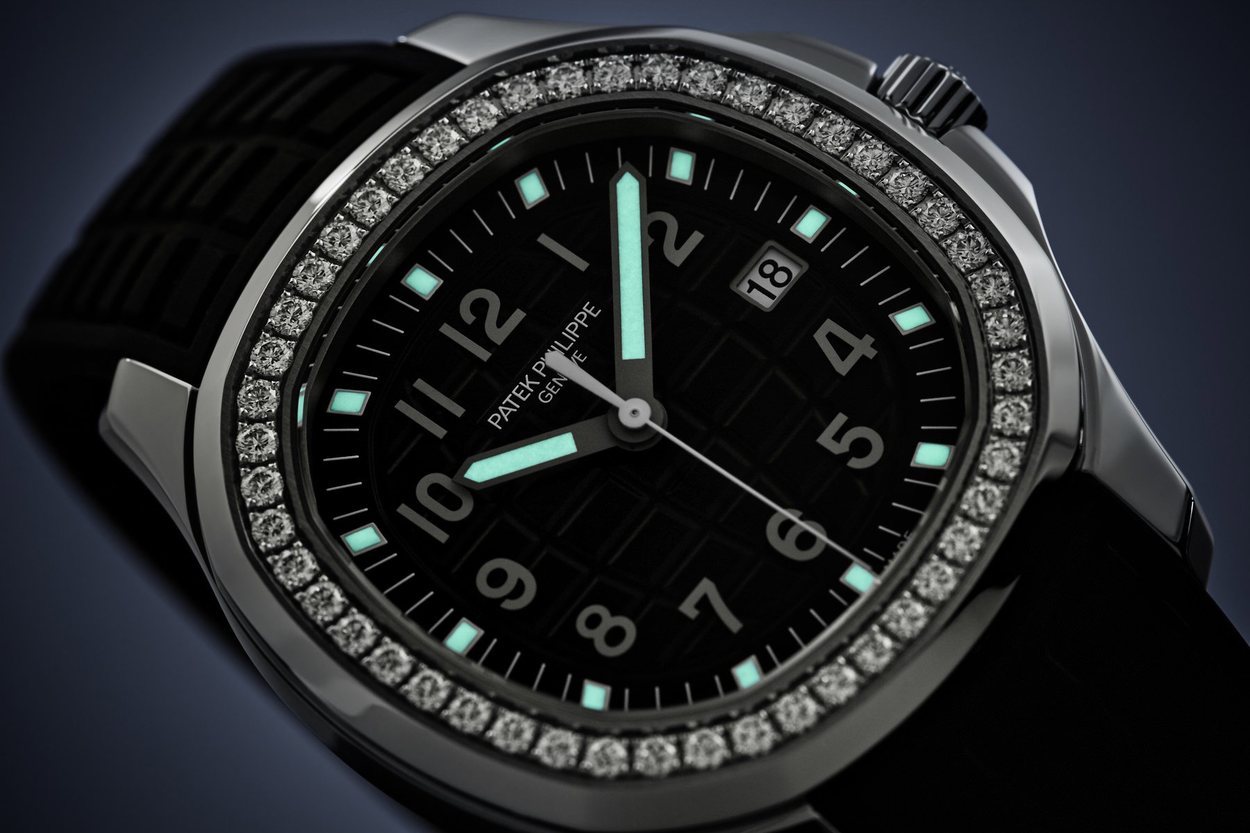 Aquanaut Luce — view 3