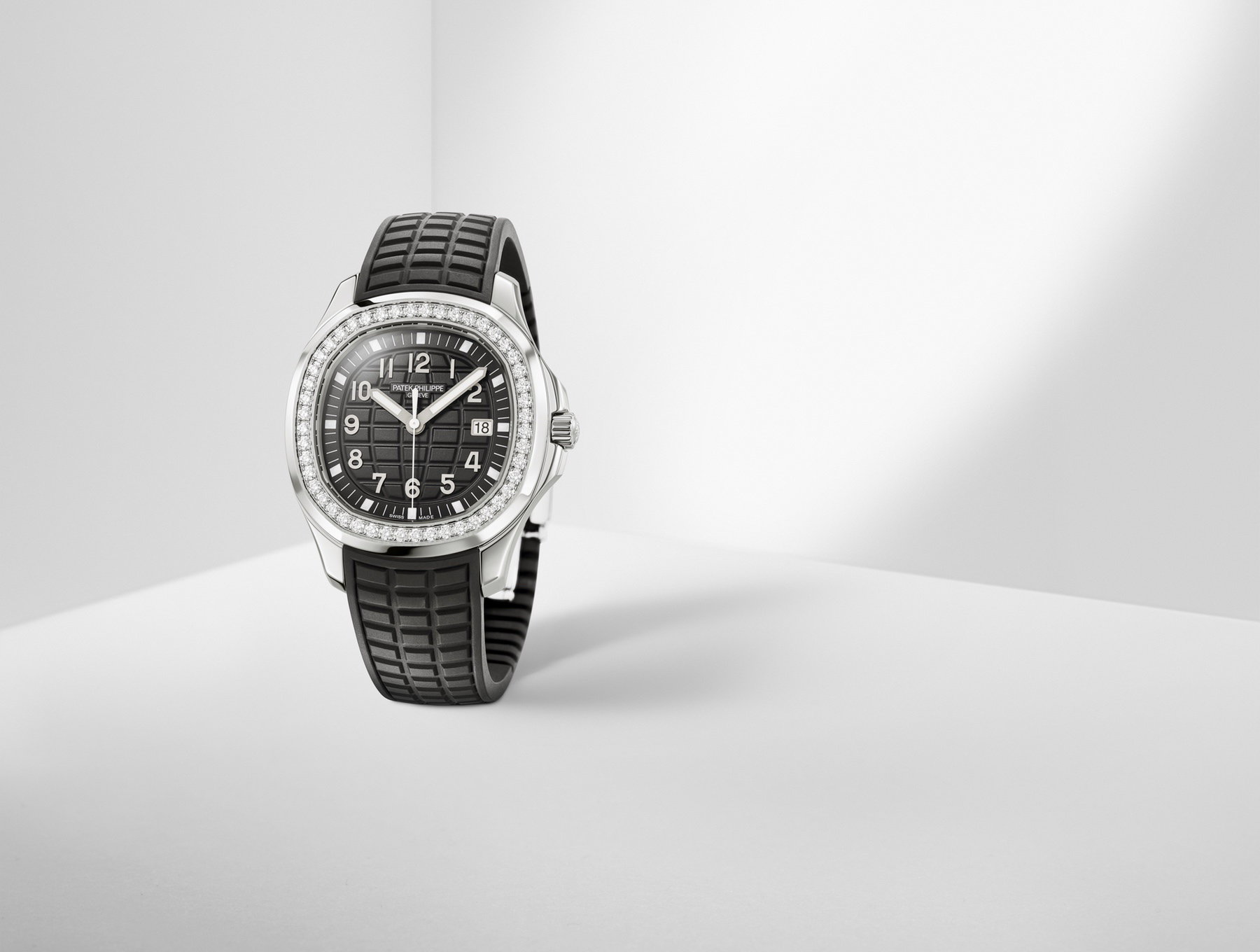 Aquanaut Luce — view 4