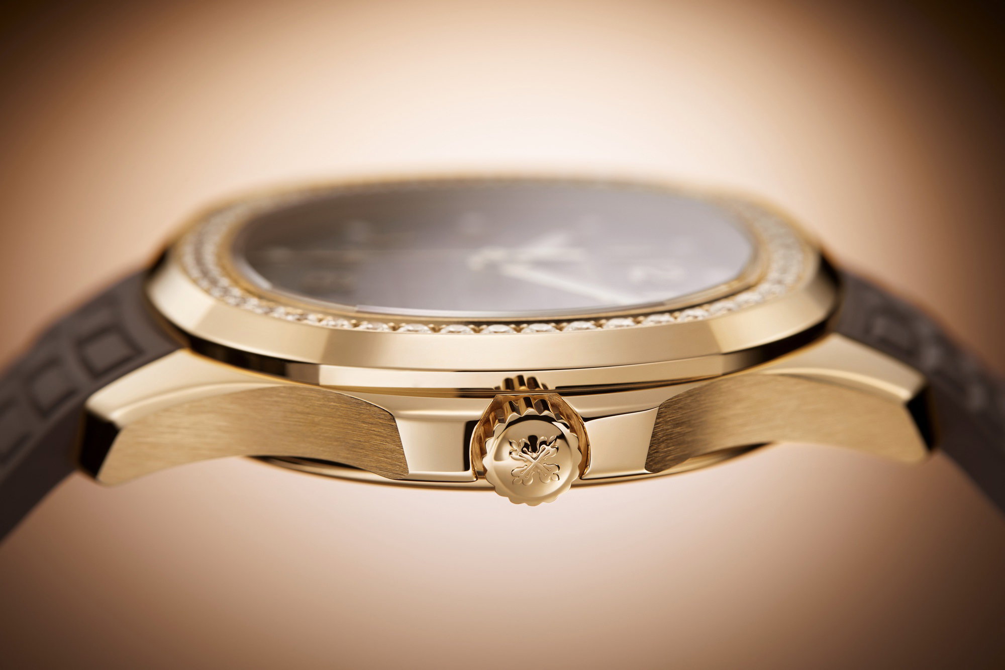 Aquanaut Luce — view 3