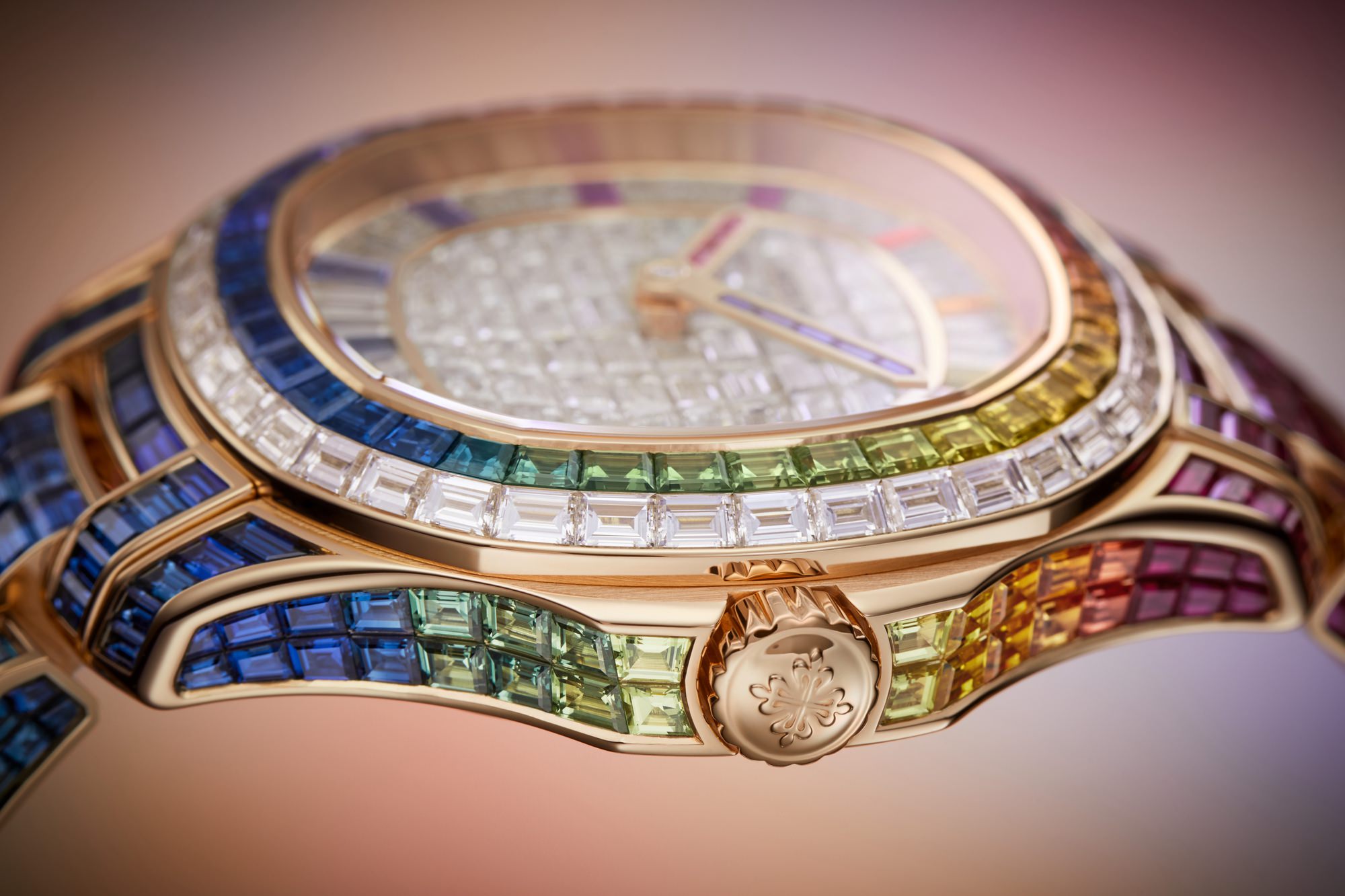Aquanaut Luce Rainbow Minute Repeater Haute Joaillerie — view 4