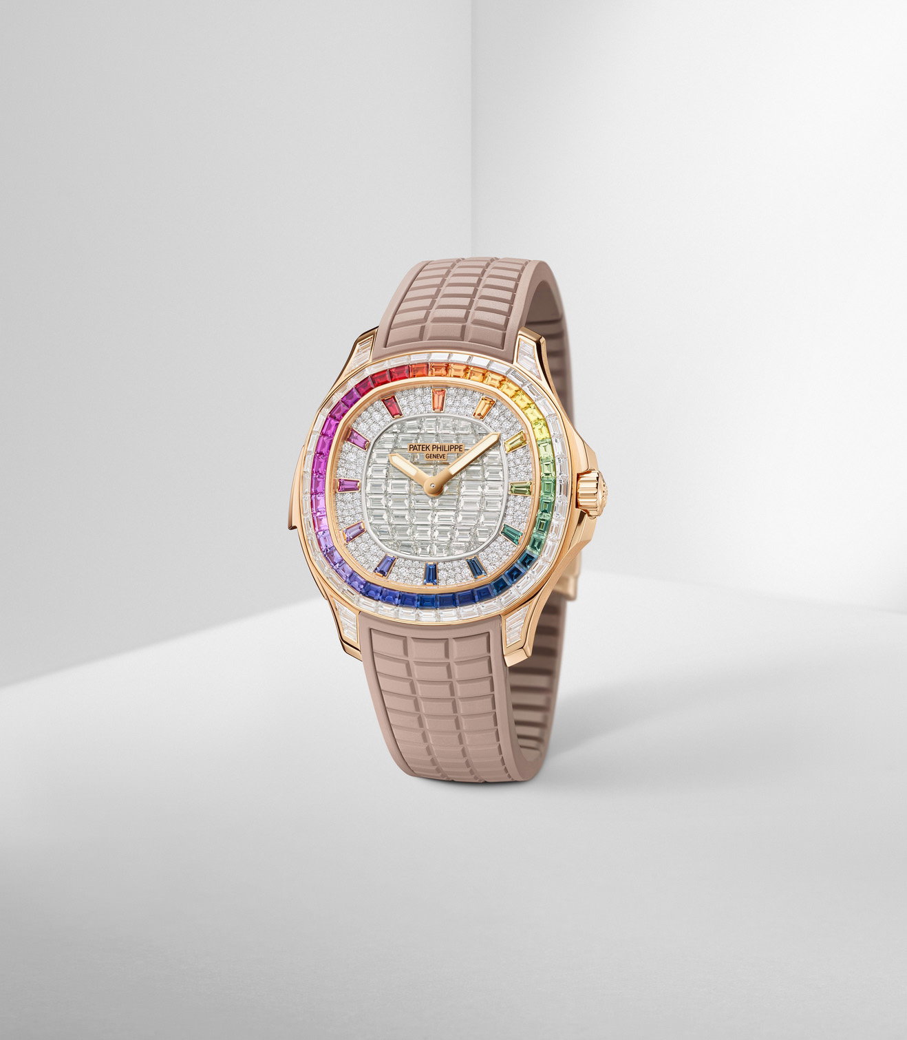 Aquanaut Luce Rainbow Minute Repeater Haute Joaillerie — view 2