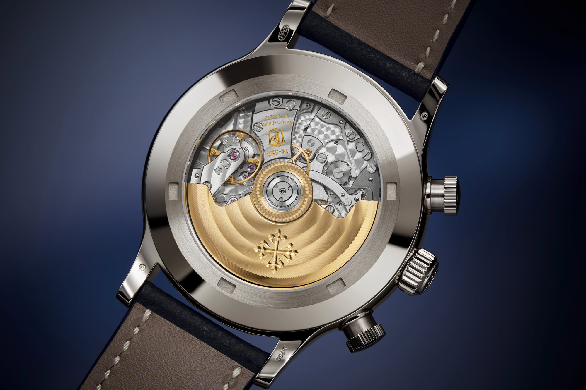 Calatrava Pilot Travel Time Chronograph — view 7