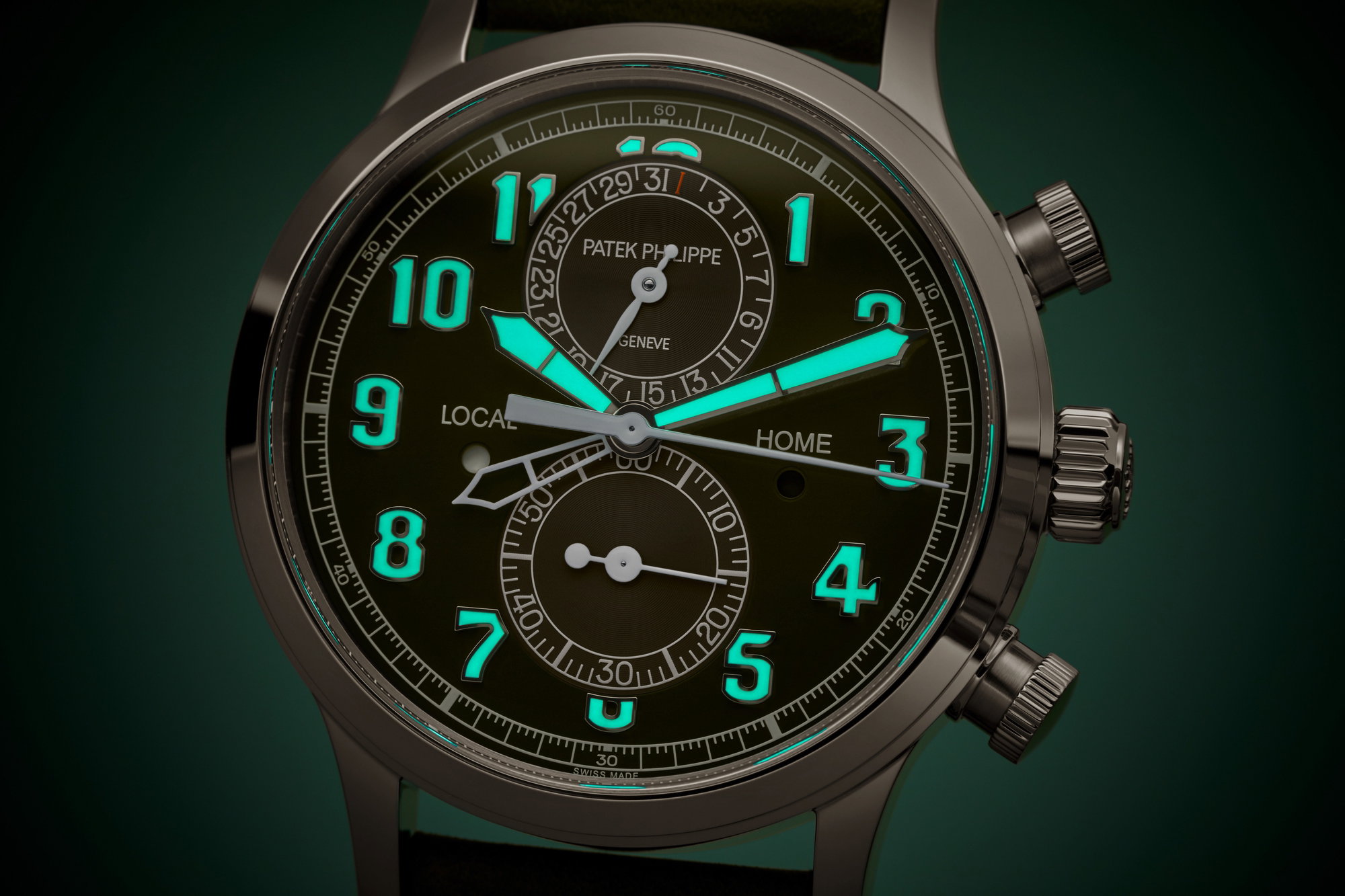 Calatrava Pilot Travel Time Chronograph — view 6
