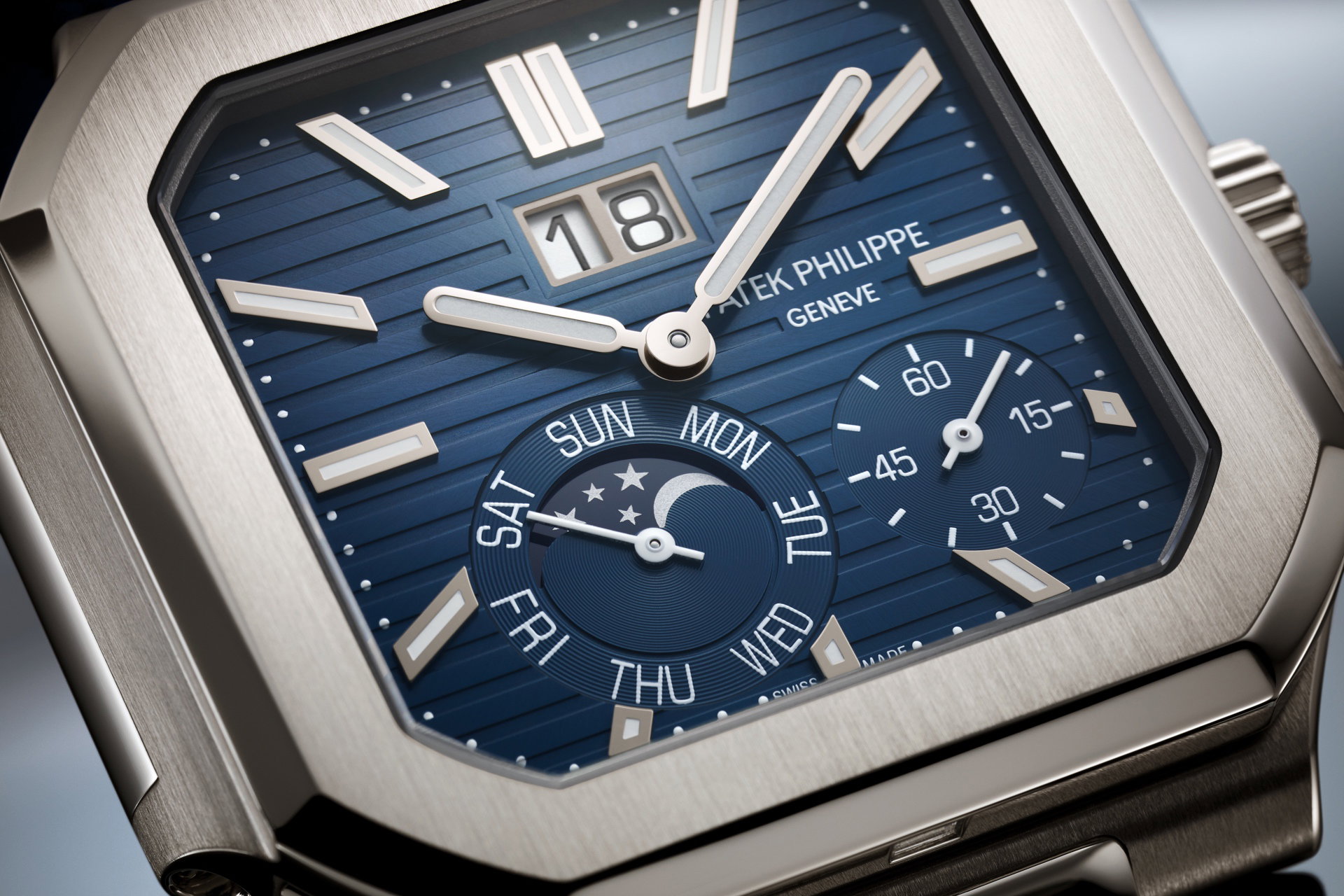 Cubitus Grand Date Day Moon Phases — view 12