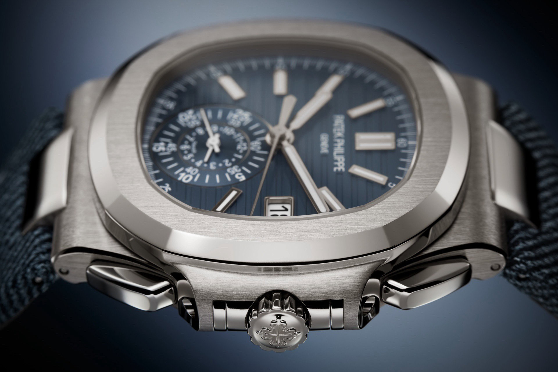Nautilus Flyback Chronograph — view 11