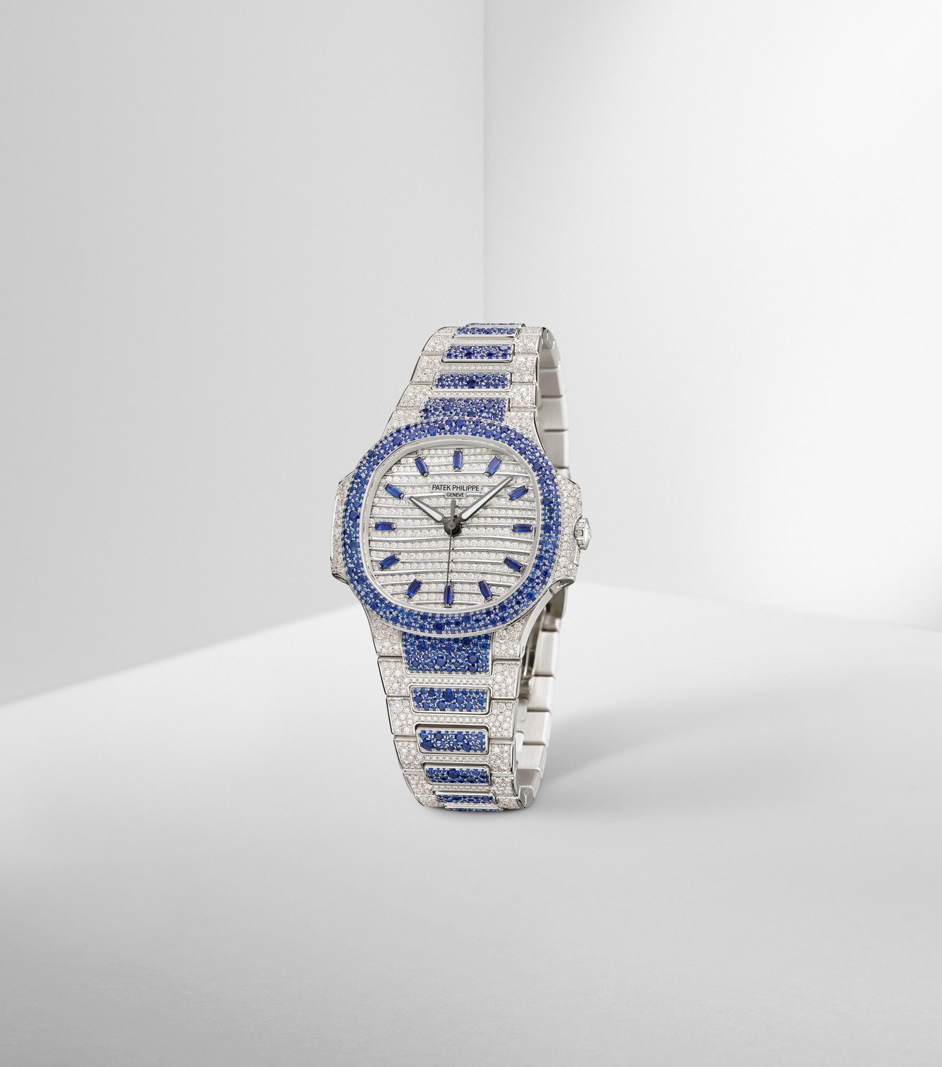 Nautilus Haute Joaillerie — view 2