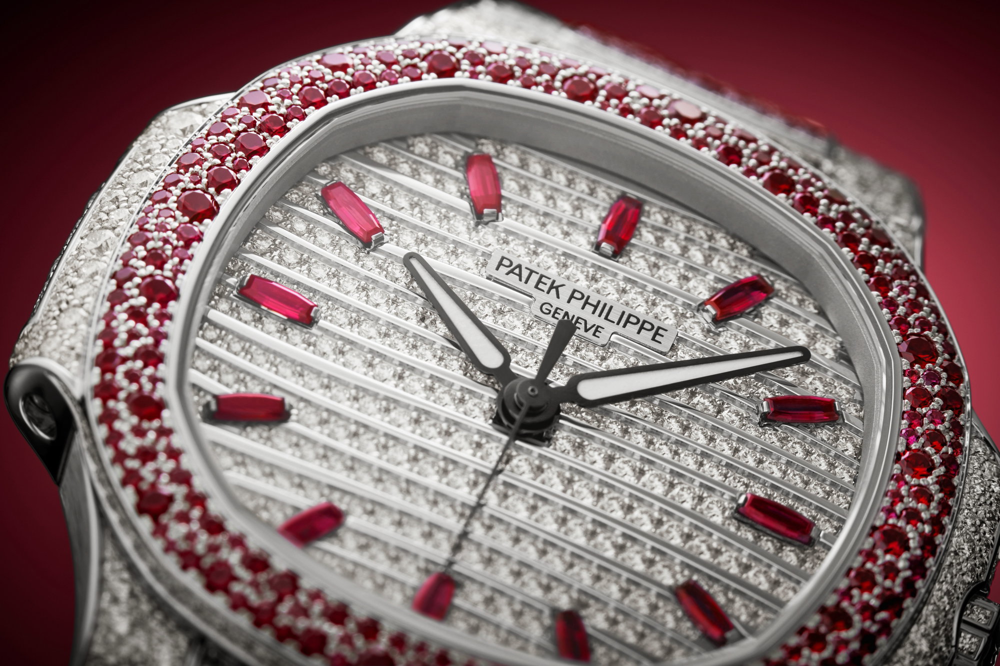 Nautilus Haute Joaillerie — view 3