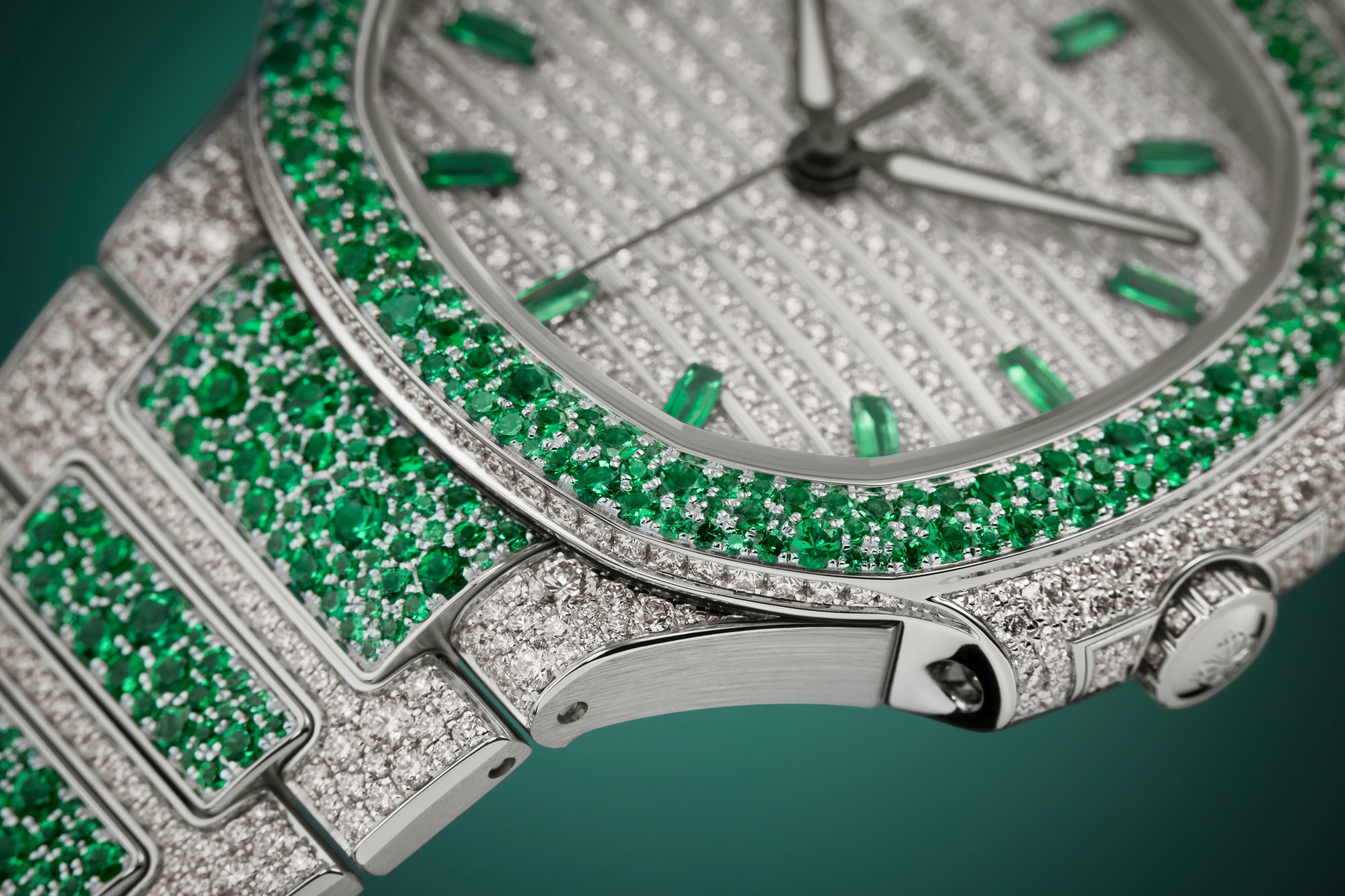 Nautilus Haute Joaillerie — view 3