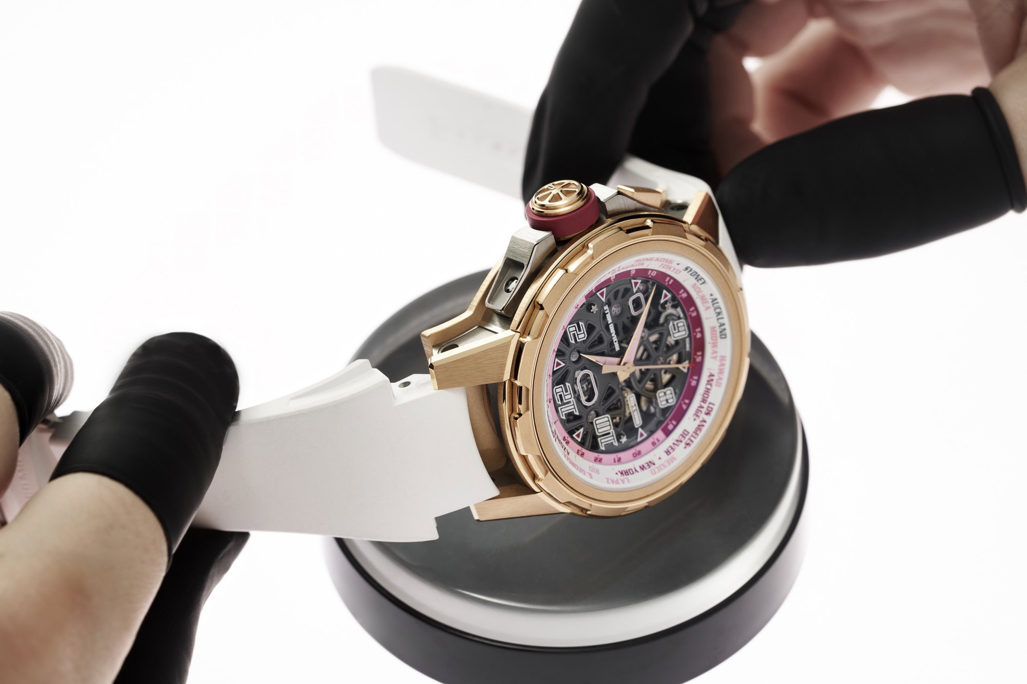 RM 63-02 Automatic Worldtimer — view 3